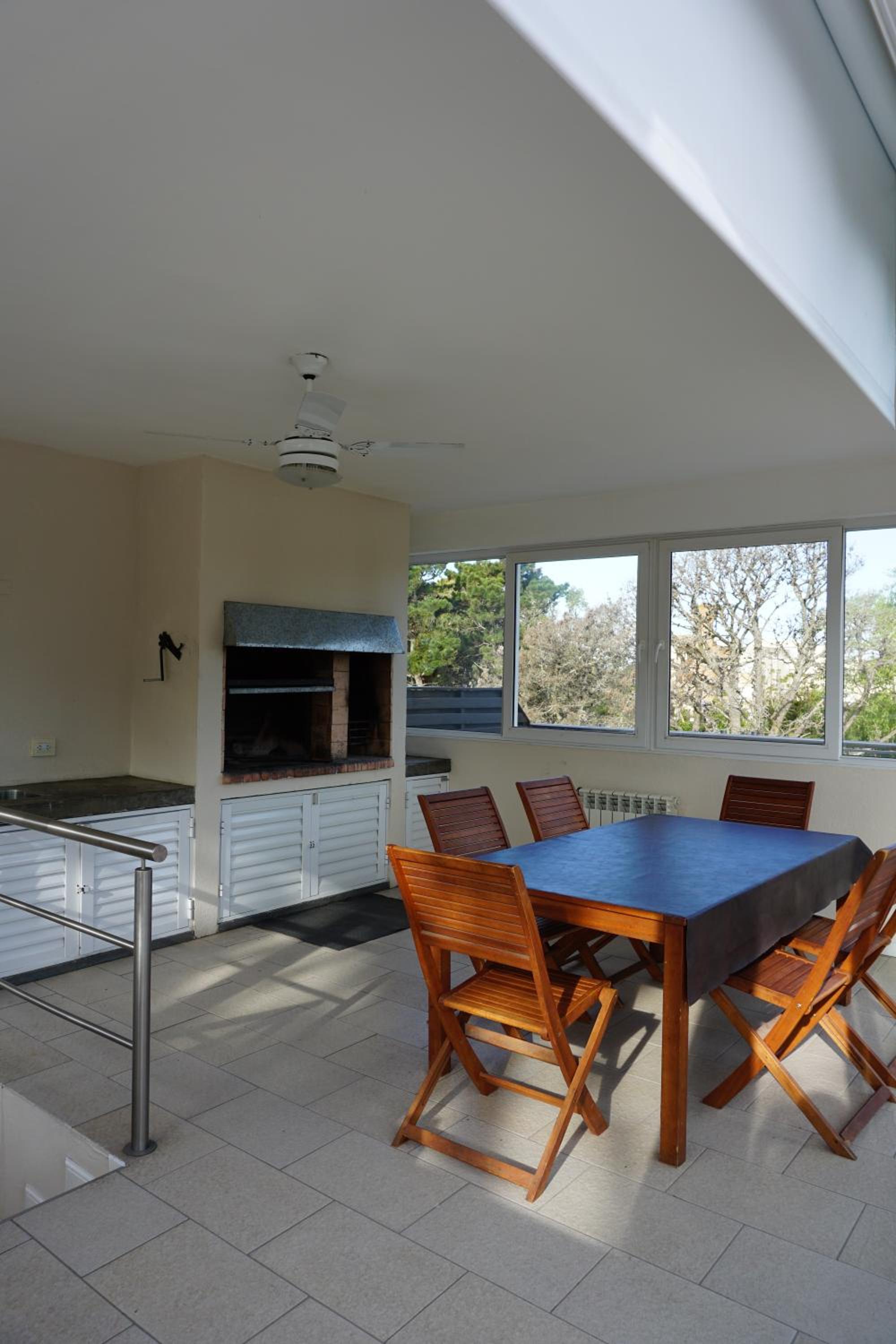 Aqualina Suites