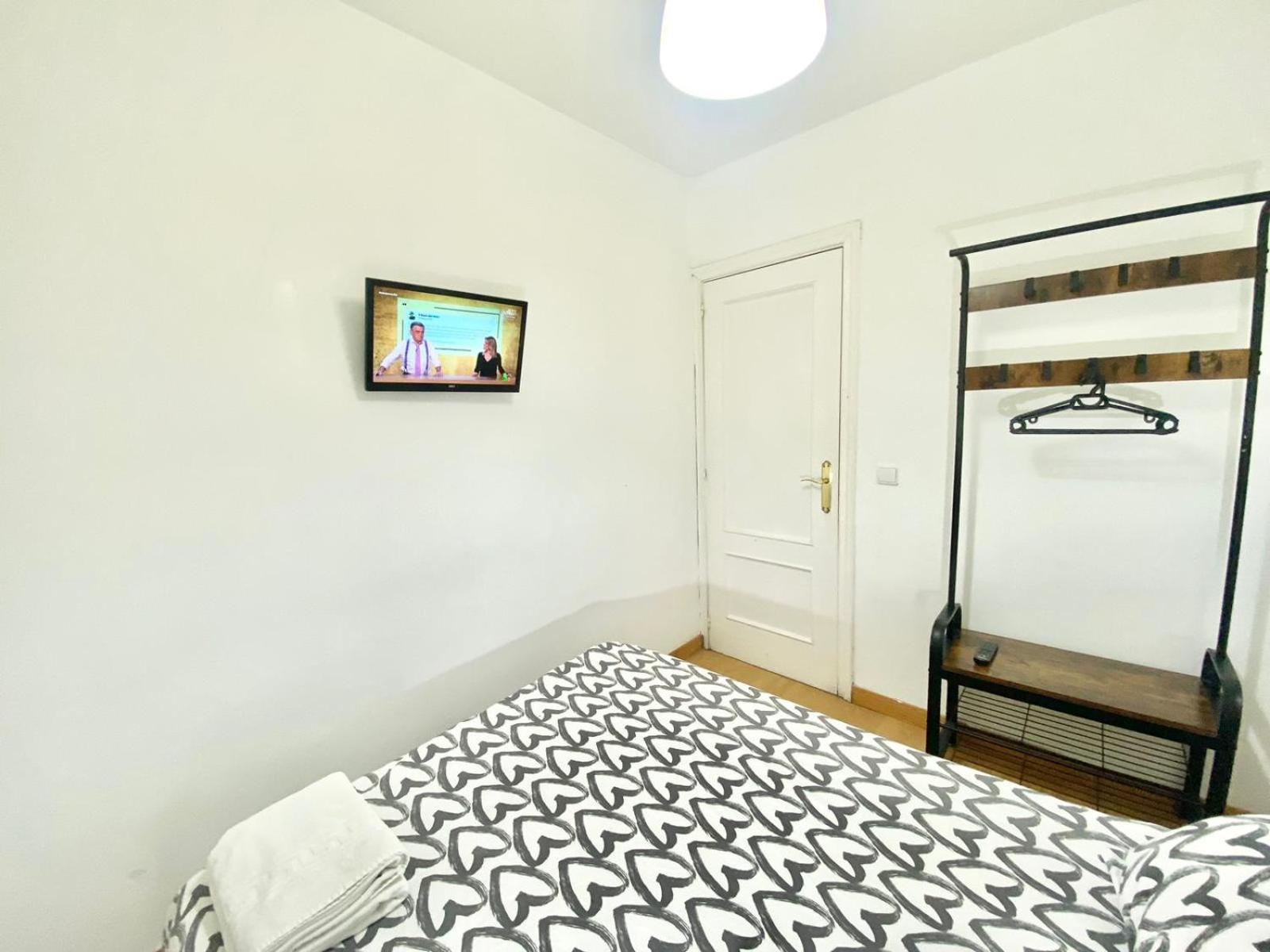Jaime el Conquistador Apartment view 3