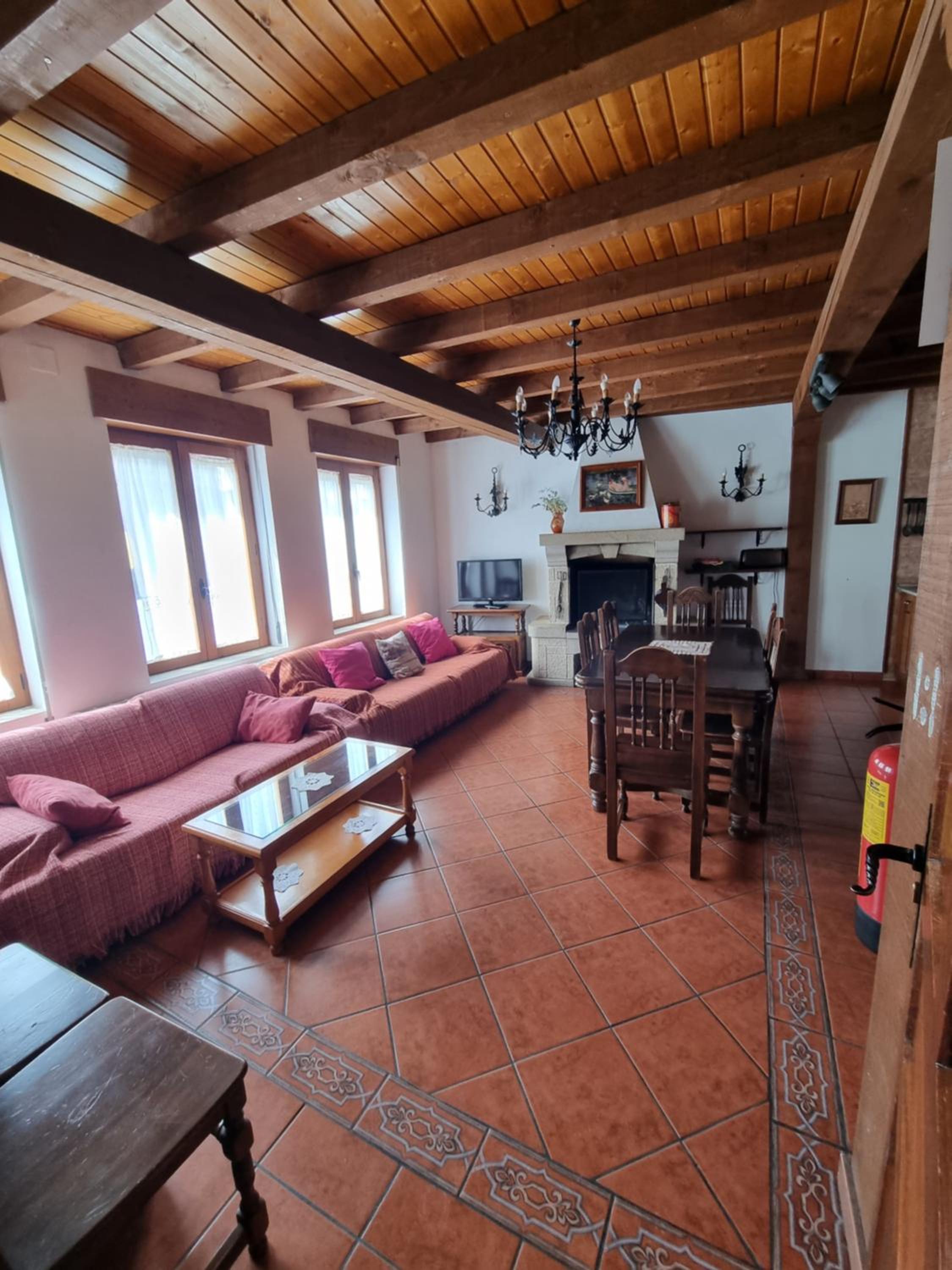 Casas Rurales TIO CLAUDIO I y II view 2