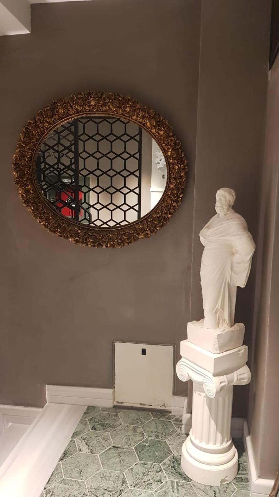 Aleksandr Pera Otel - Image 36