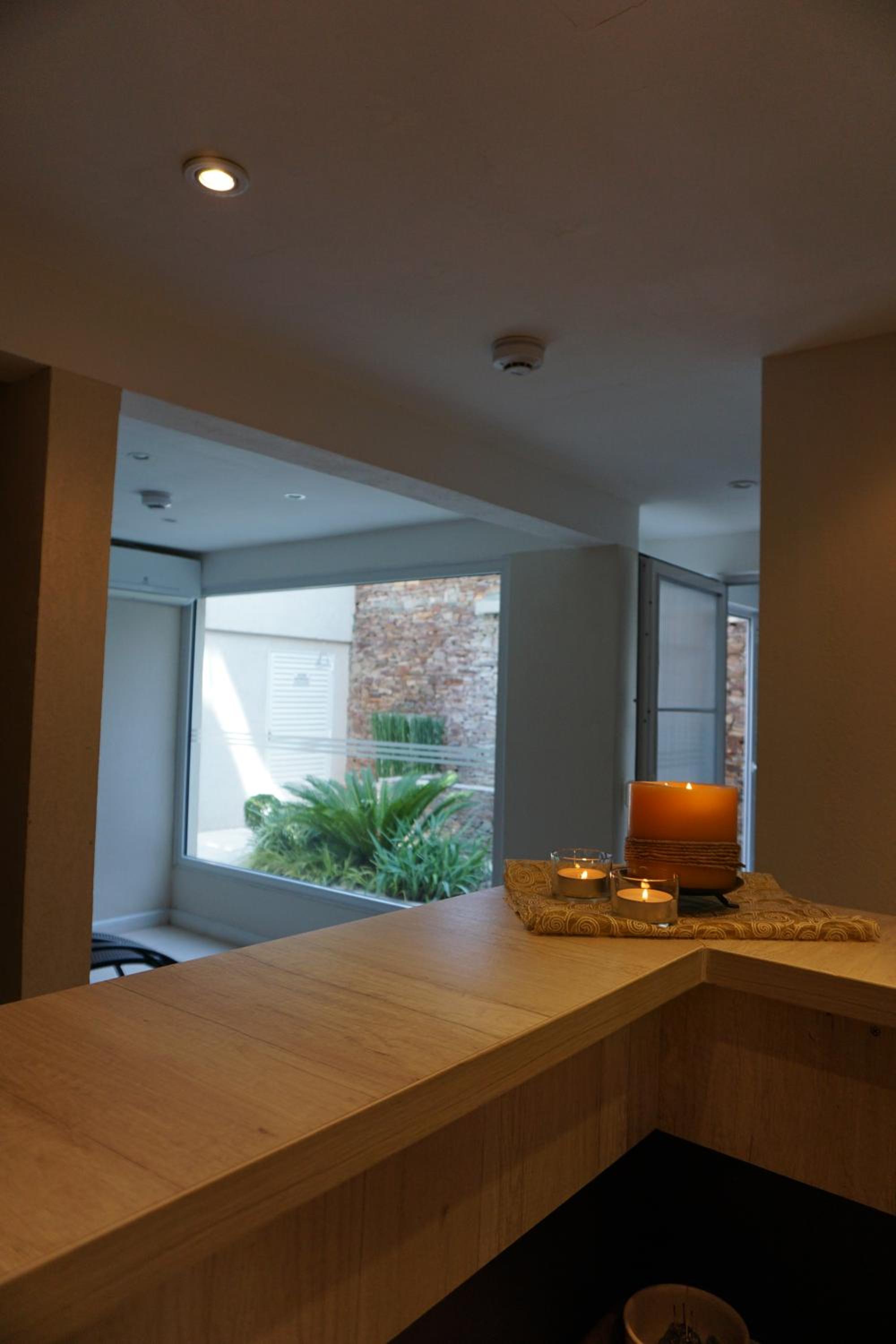 Aqualina Suites