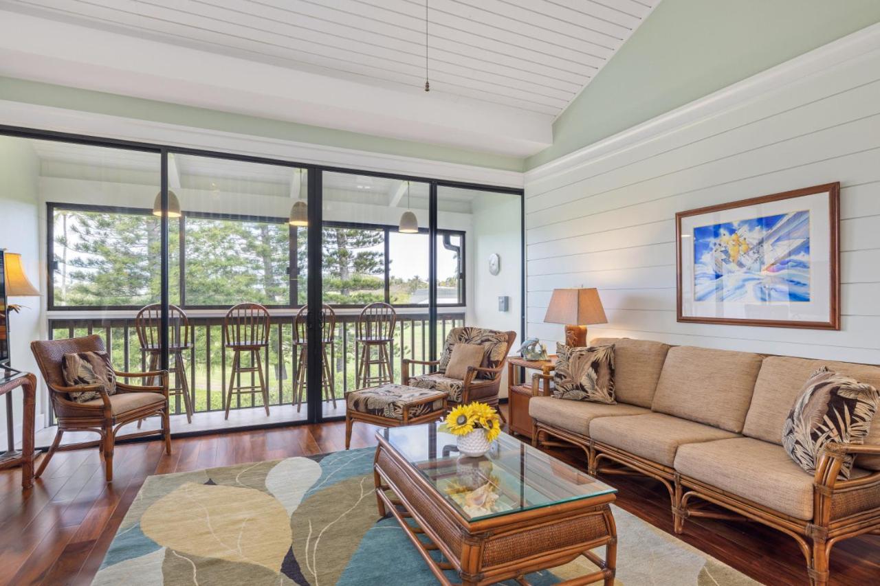 Spectacular golf course front steps from the beach
