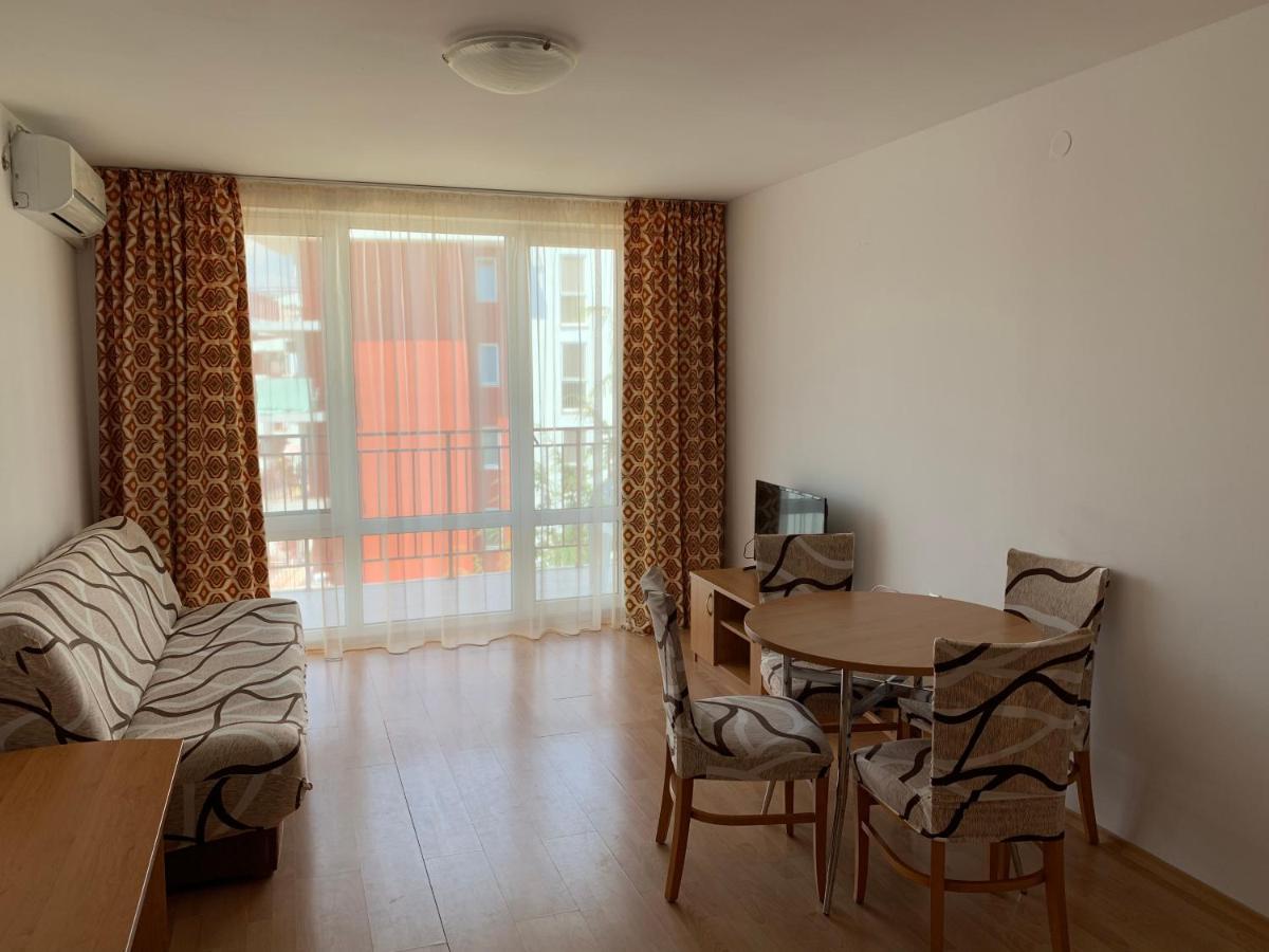 Kalina Private Apartments in Marina View Fort Beach, Sveti Vlas