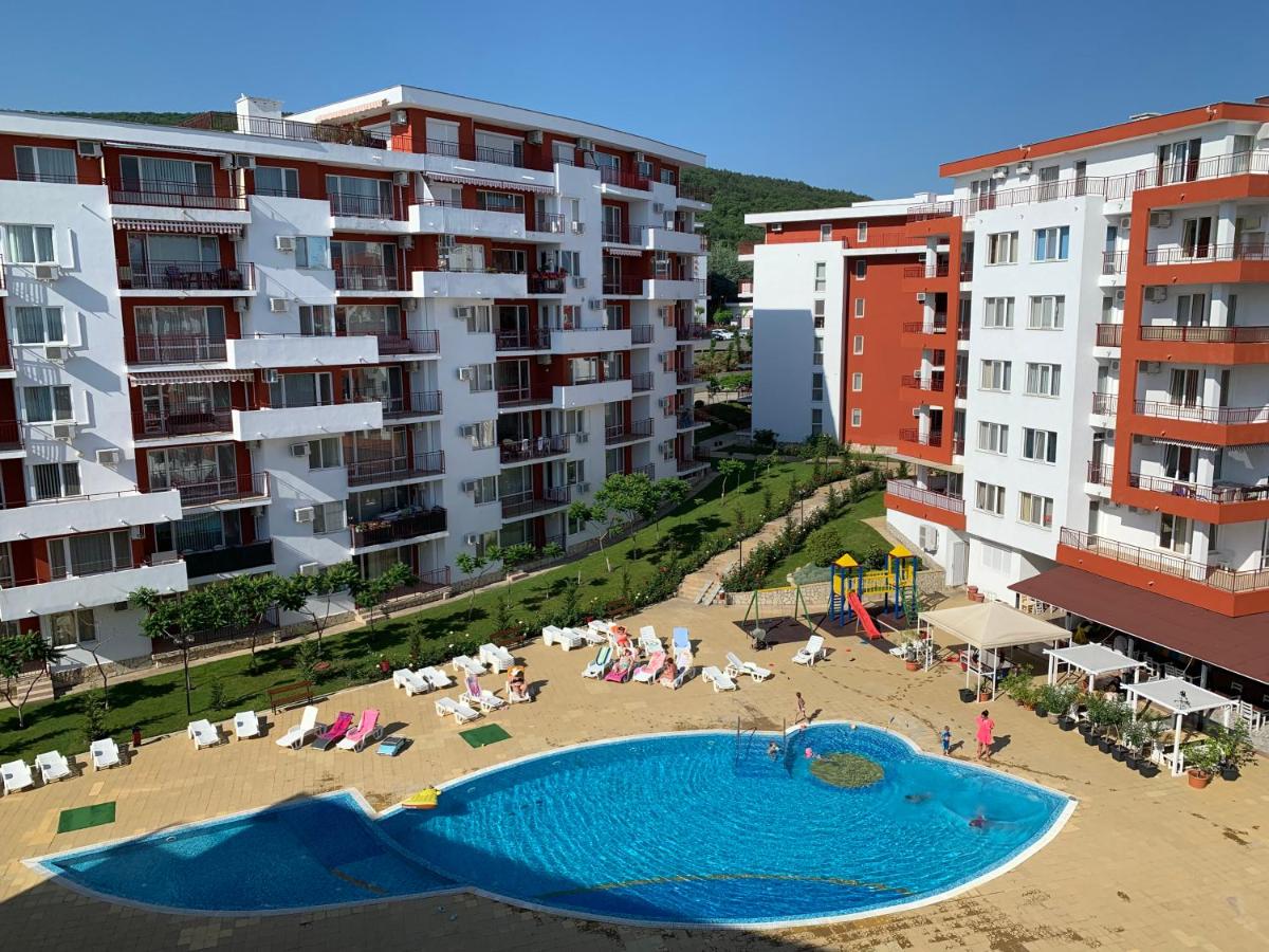 Kalina Private Apartments in Marina View Fort Beach, Sveti Vlas