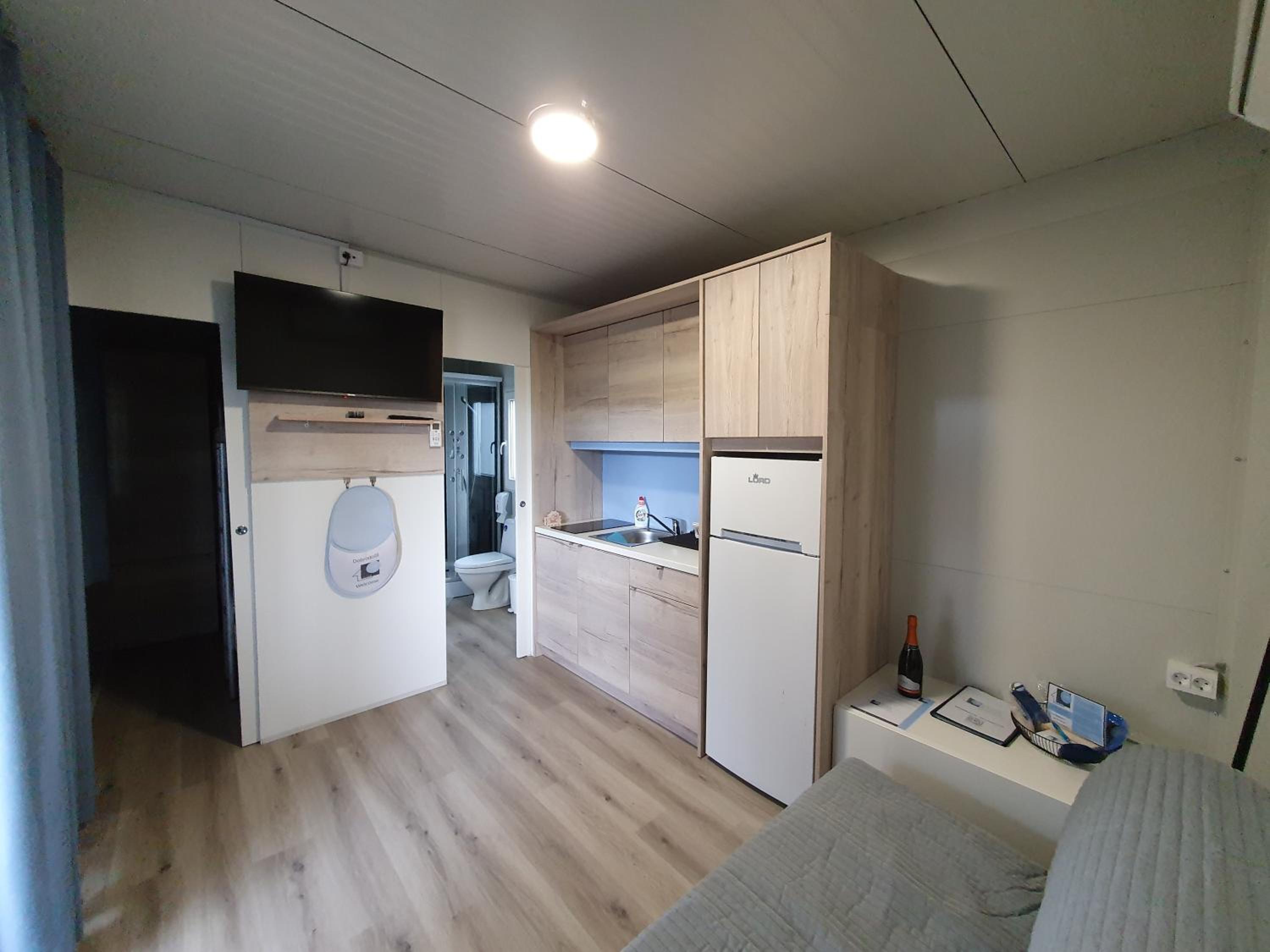 Photo 12