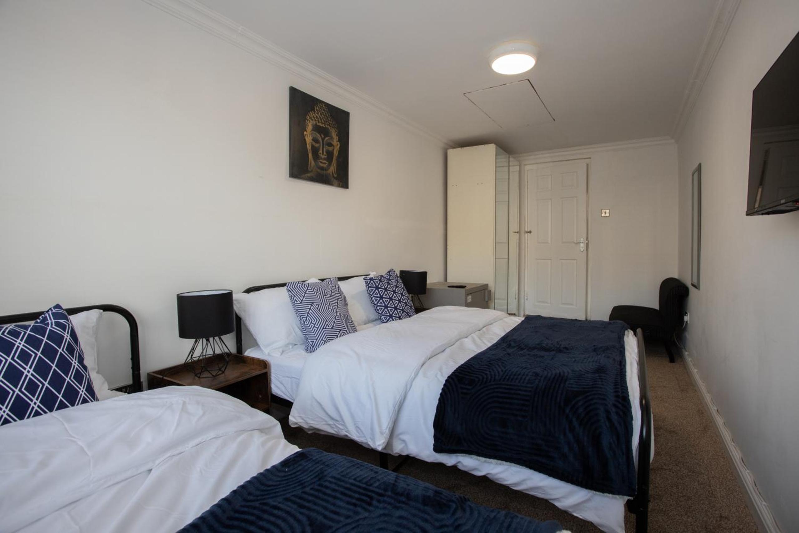 Renfrew House view 5