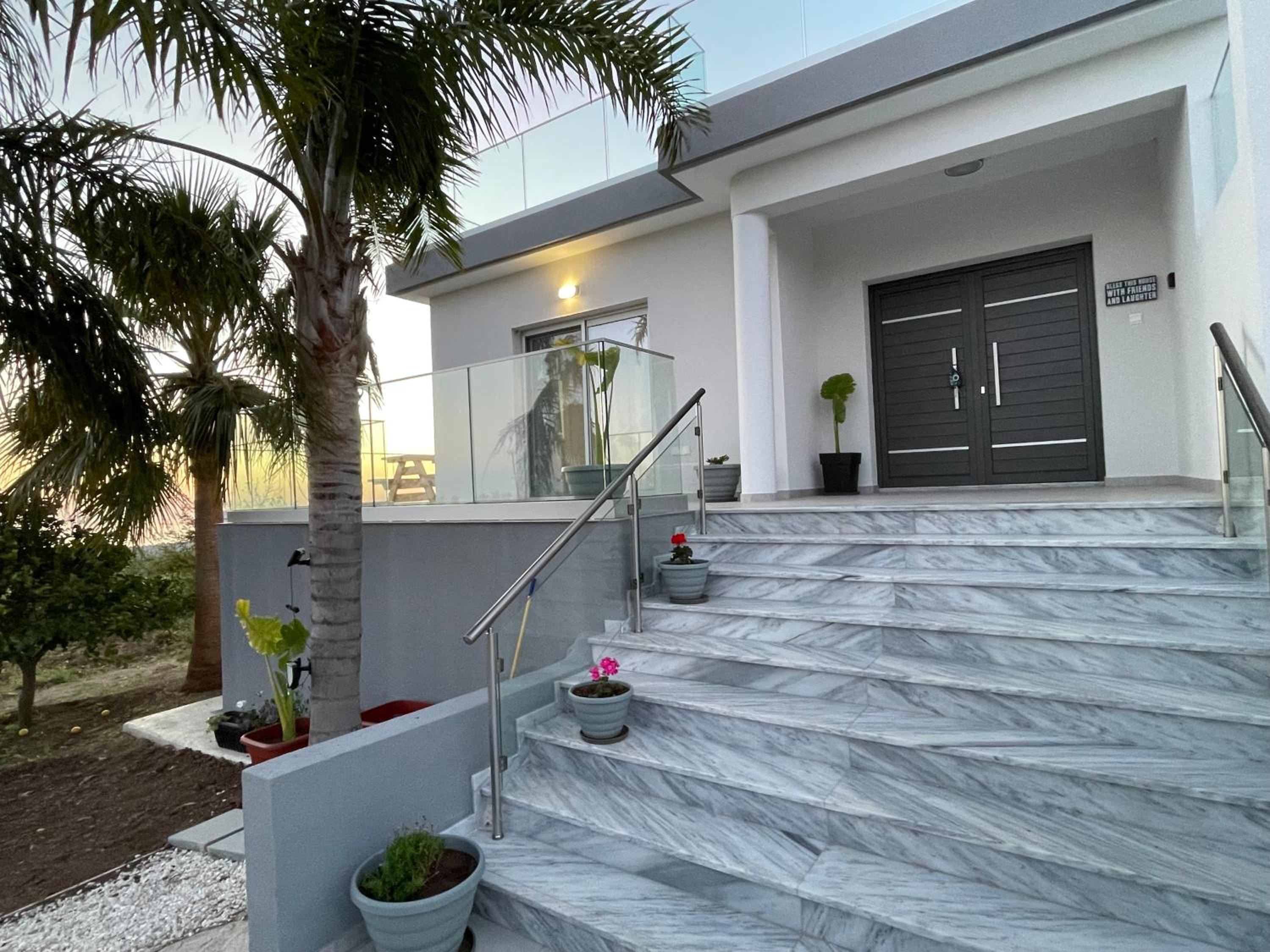 Villa Phos