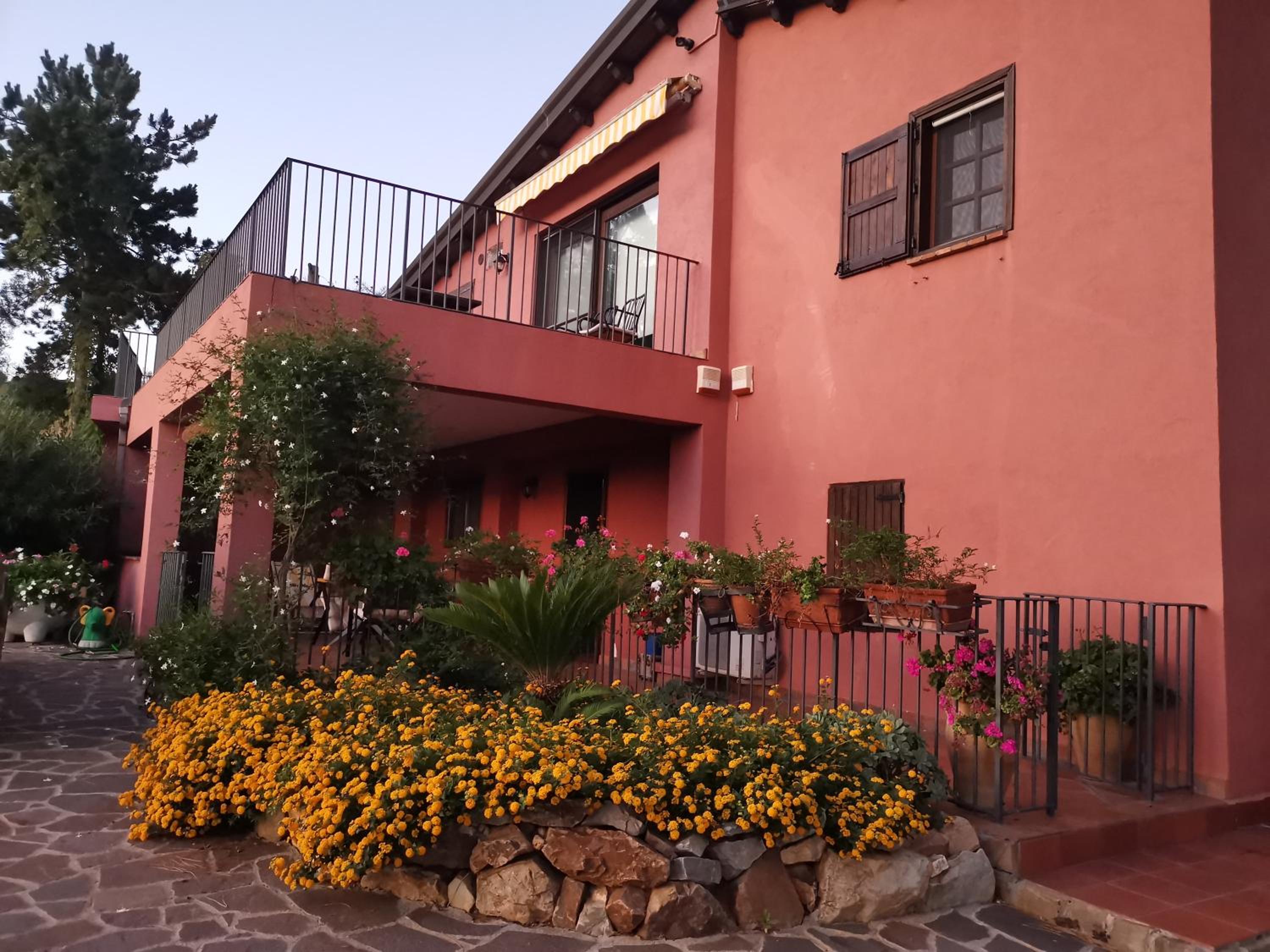 Hotel VILLA IVONI 2 - Image 1