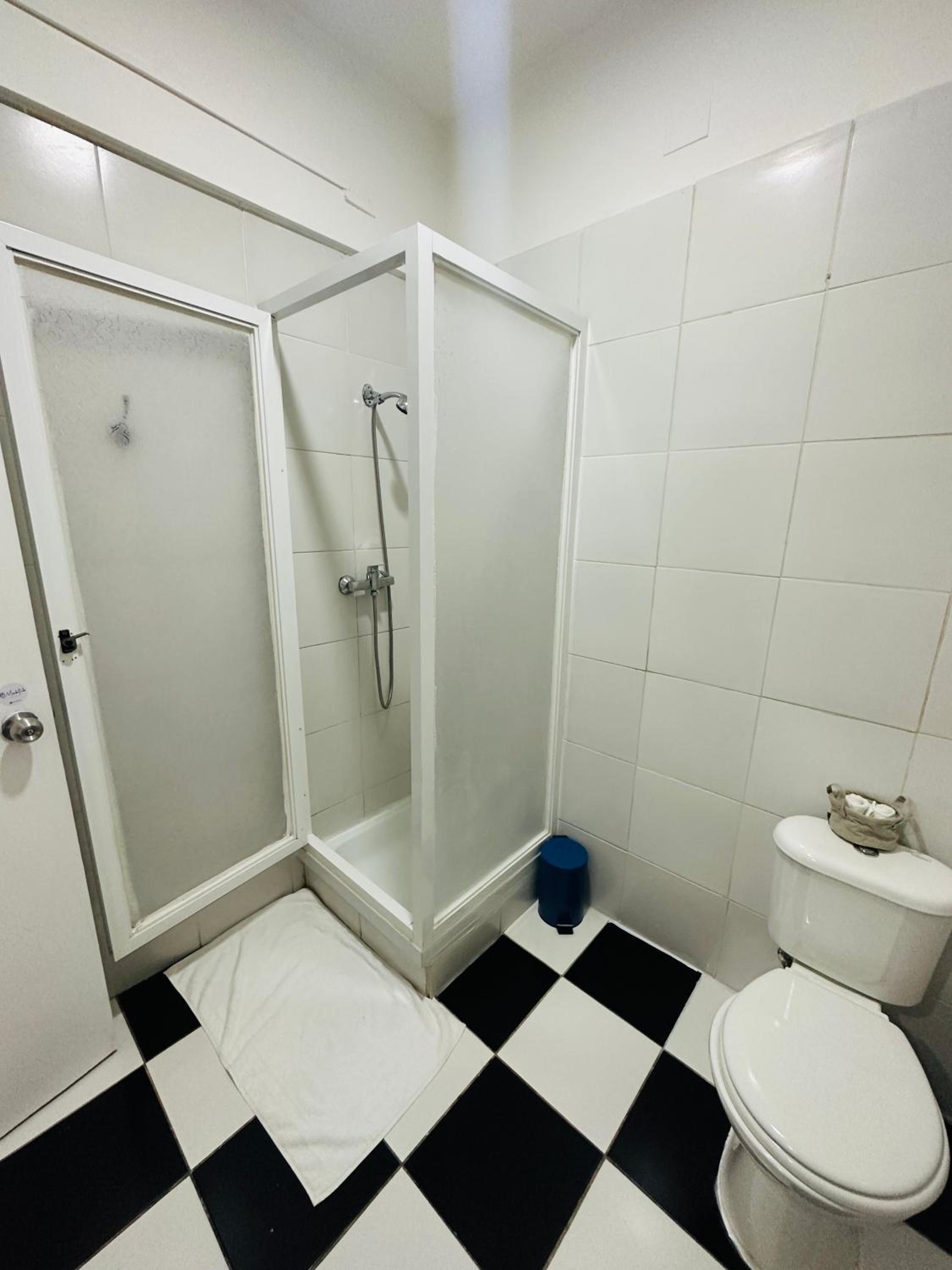 MAKTVB Europa - Hostal Boutique