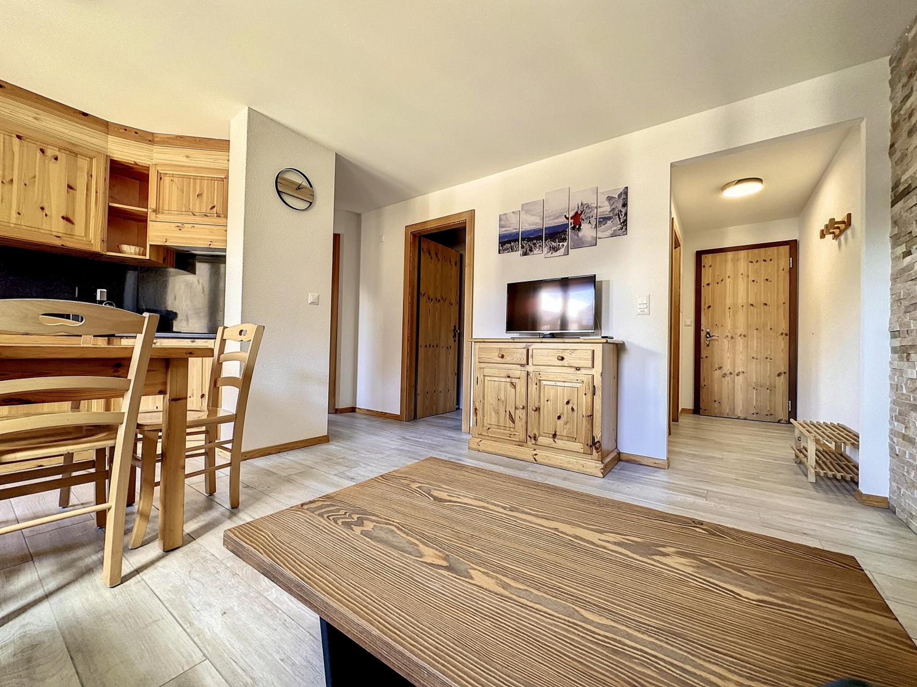 Le Rocher l Pied des pistes l By CosyHome