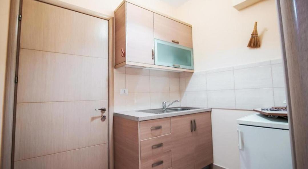 Summer Life Apartments