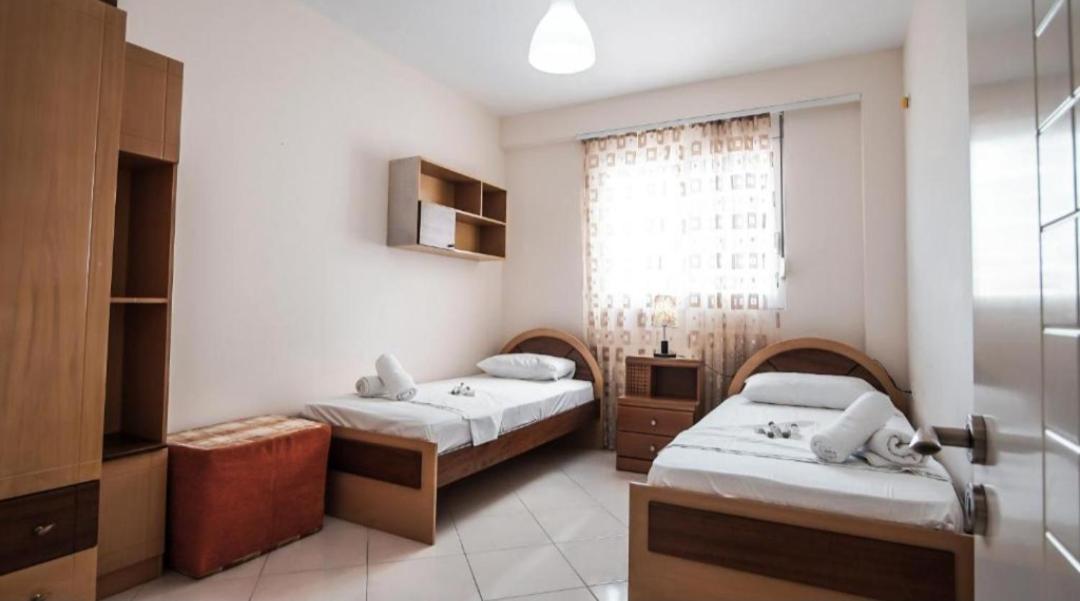 Summer Life Apartments