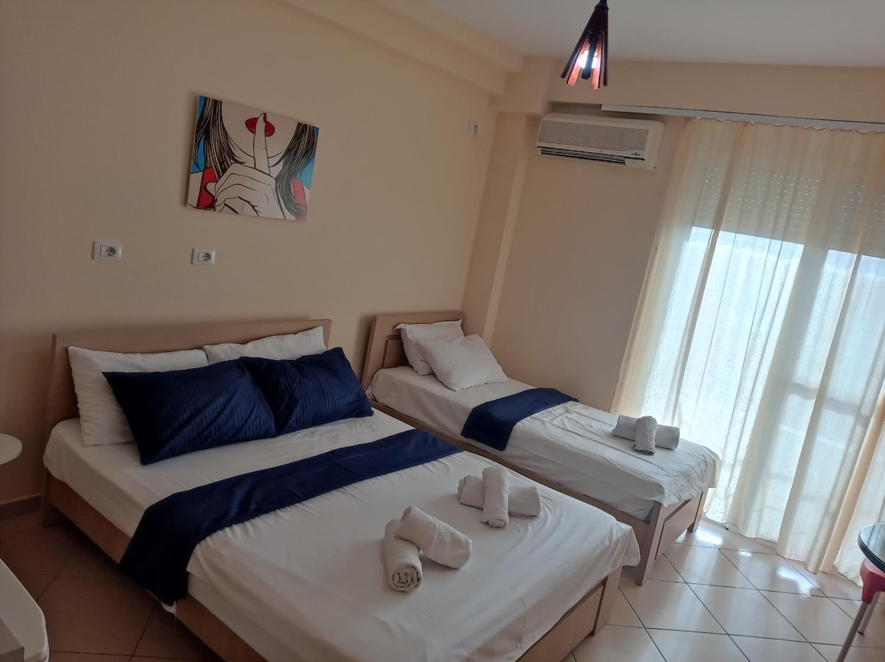 Summer Life Apartments
