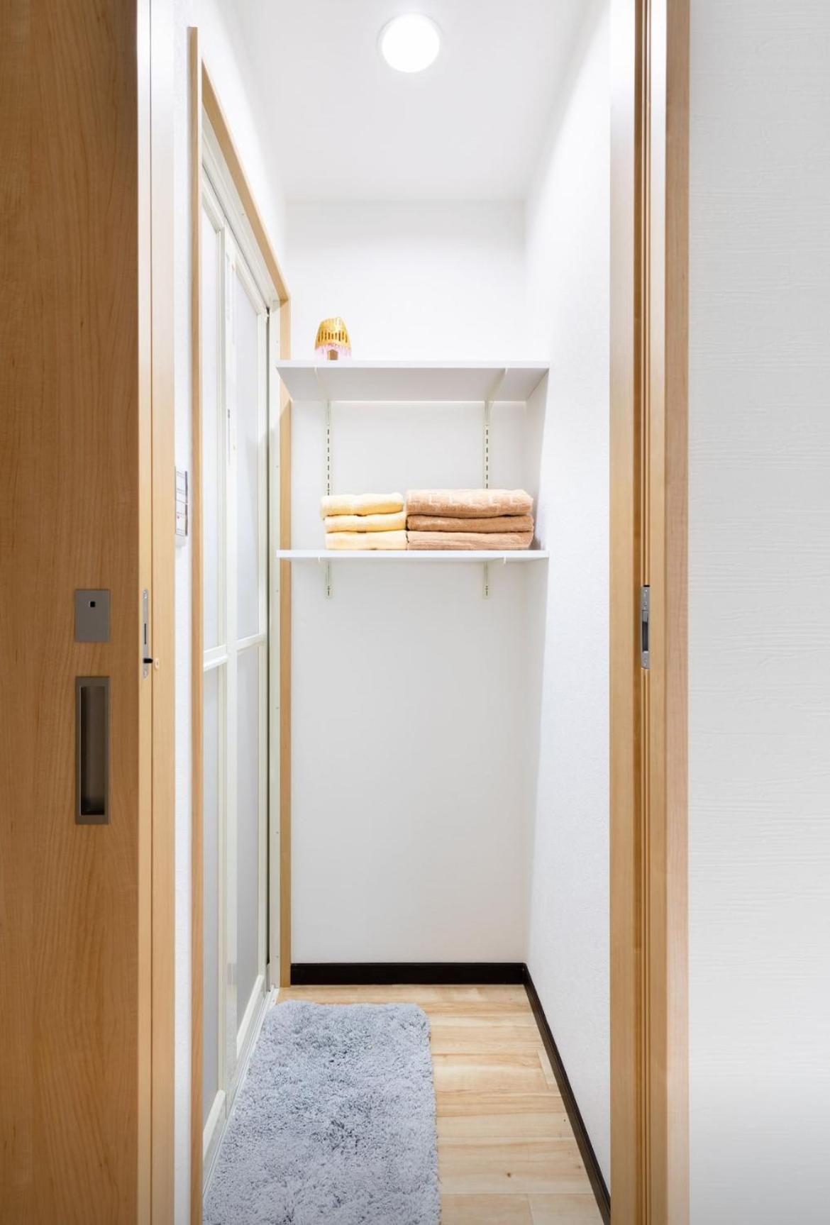 Osaka Family Villa with Free Parking near Namba