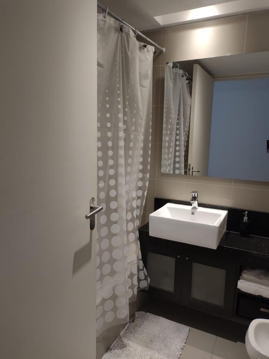 Las Cañitas studio full amenities, seguridad