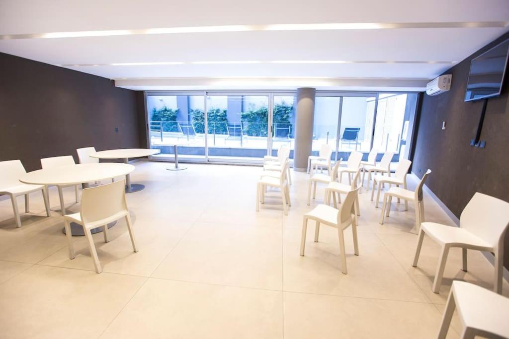 Las Cañitas studio full amenities, seguridad