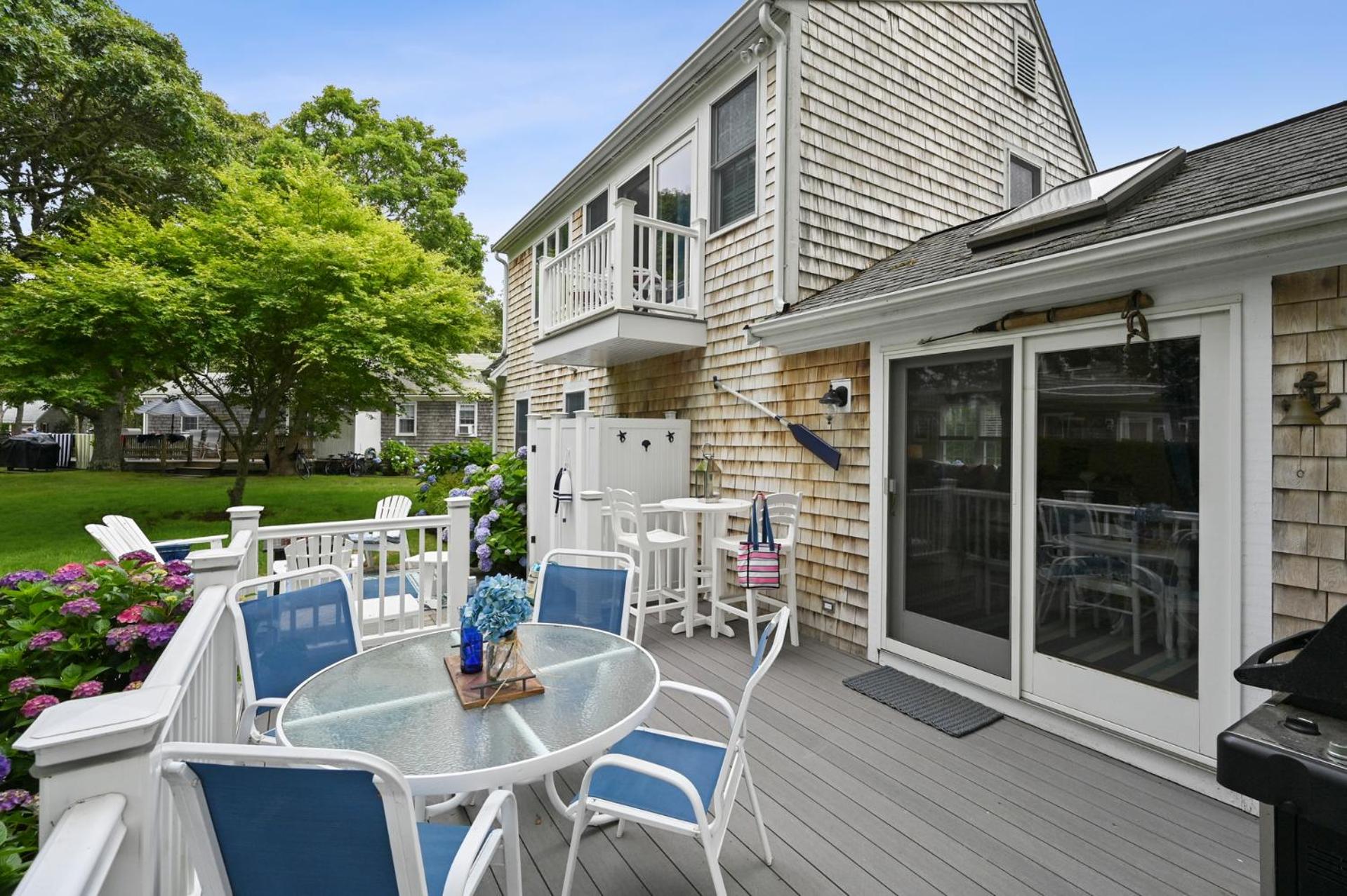 26 Sea Mist Lane South Chatham Cape Cod - - The Blue Hydrangea view 4