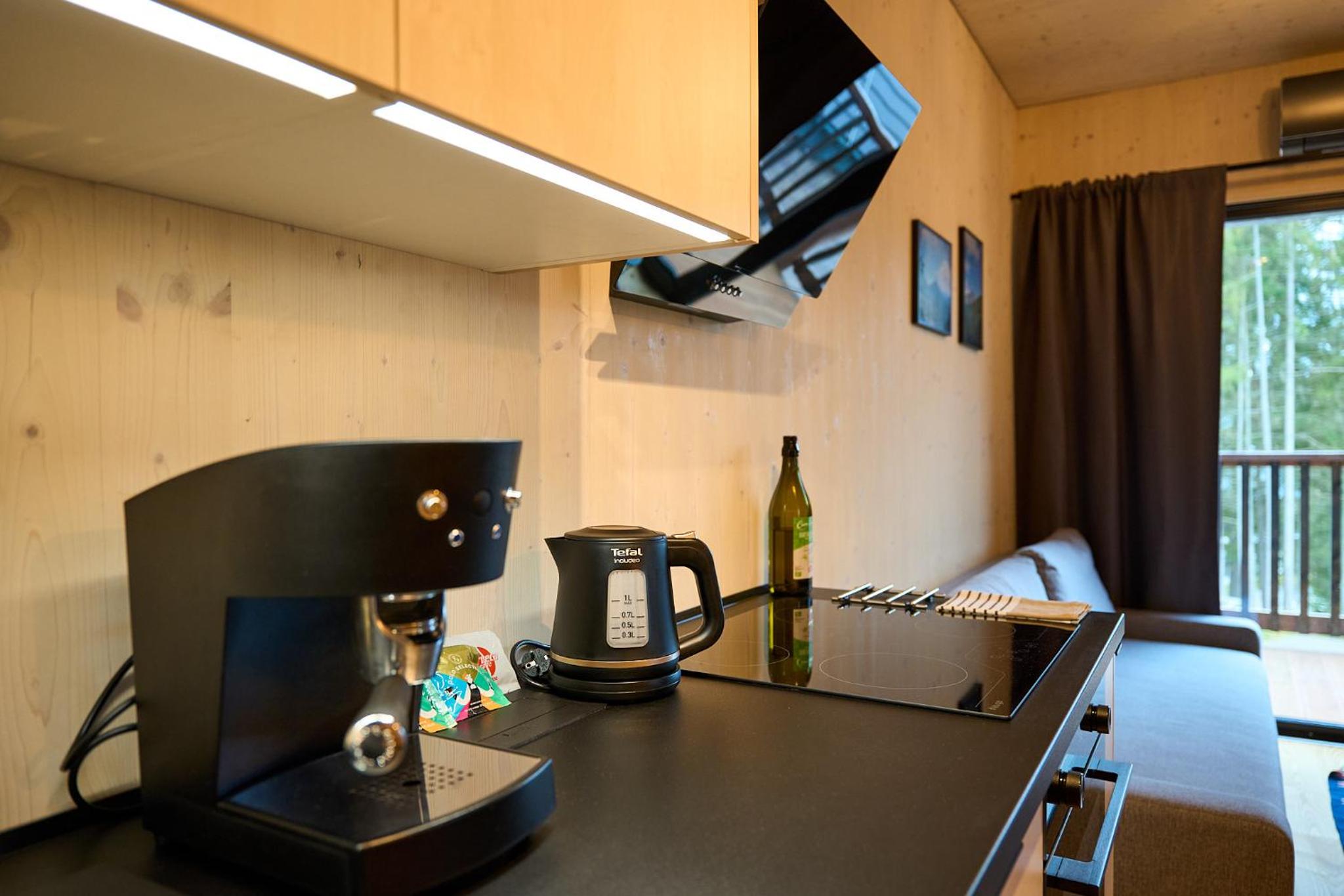 Cosy 1-bedroom apartment with free parking view 3