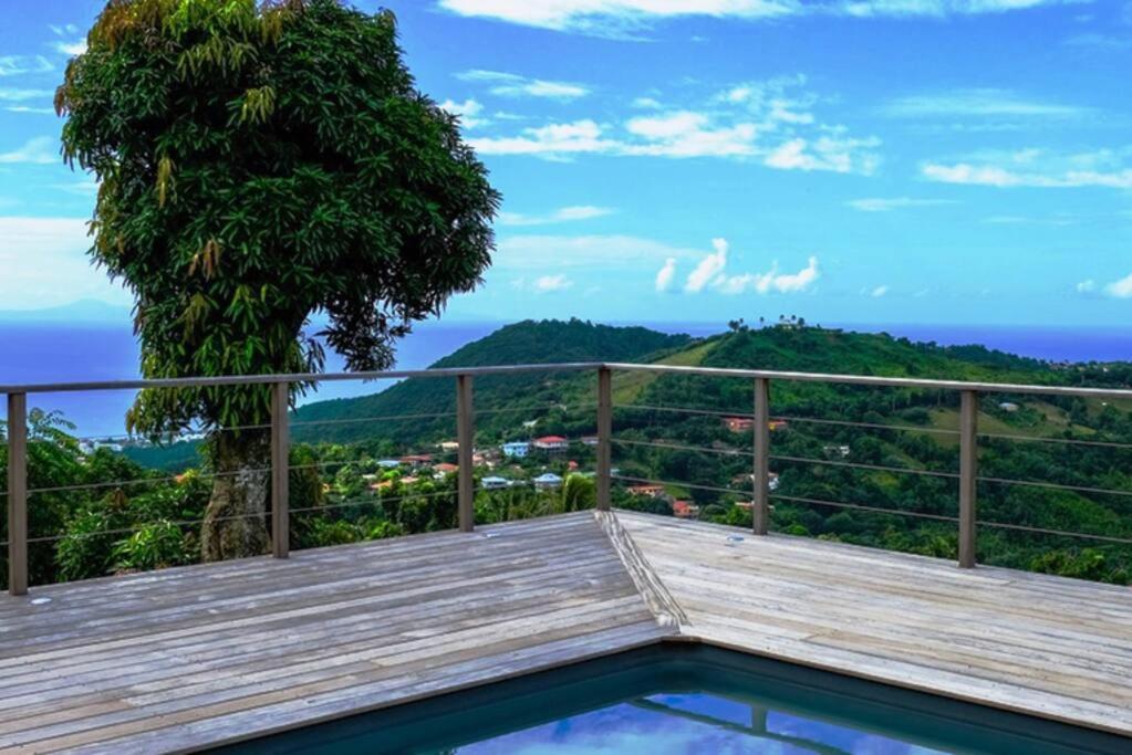INCROYABLE Villa avec vue mer et piscine privative au sel view 2