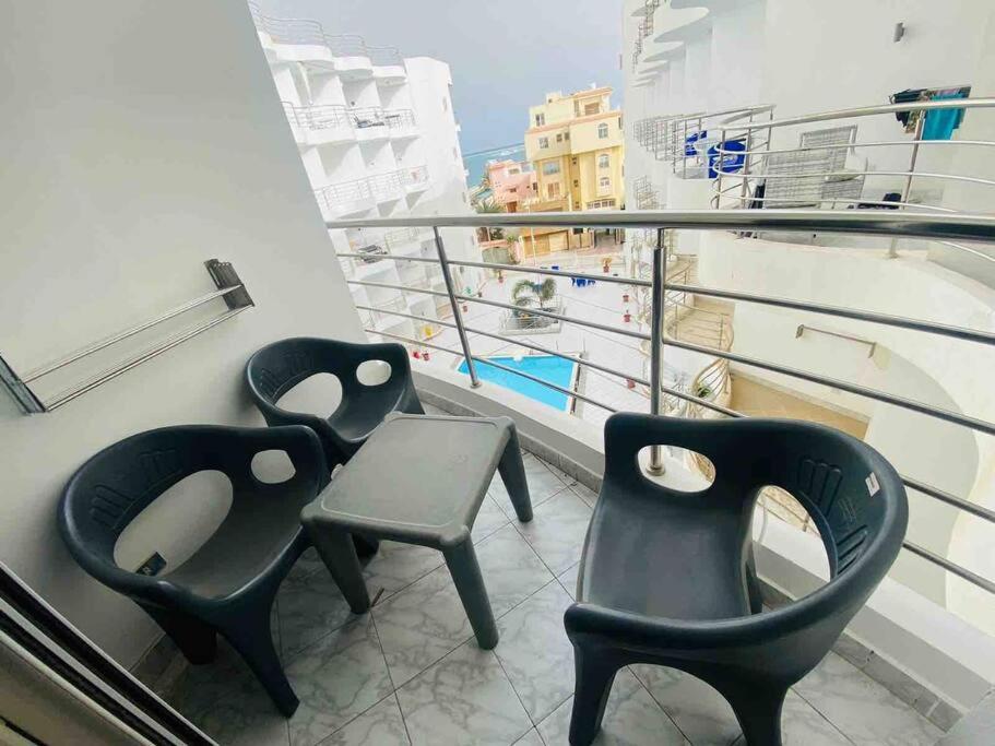 Elegant sea view apartment