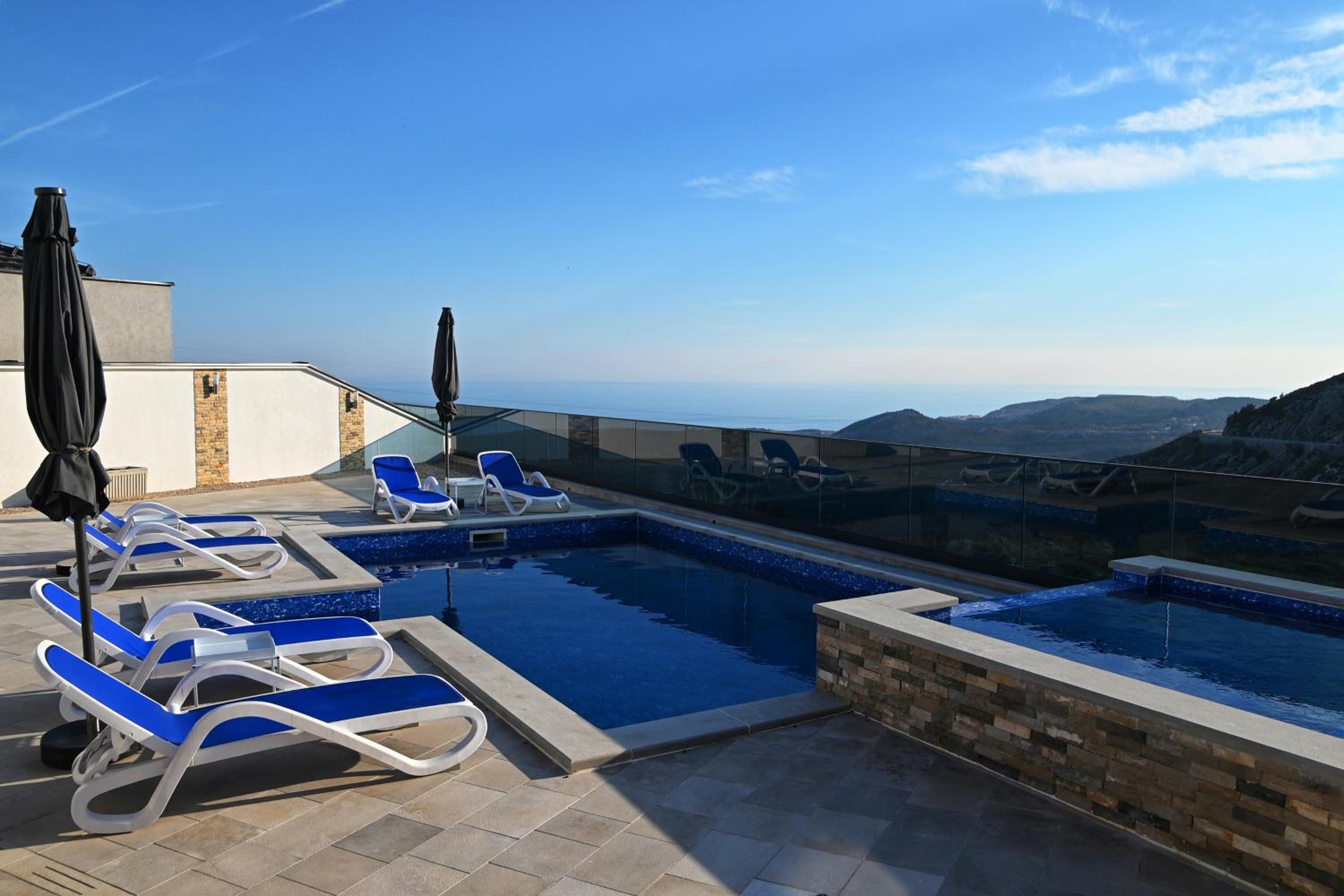 Lux Villa LUS near Dubrovnik with private pool