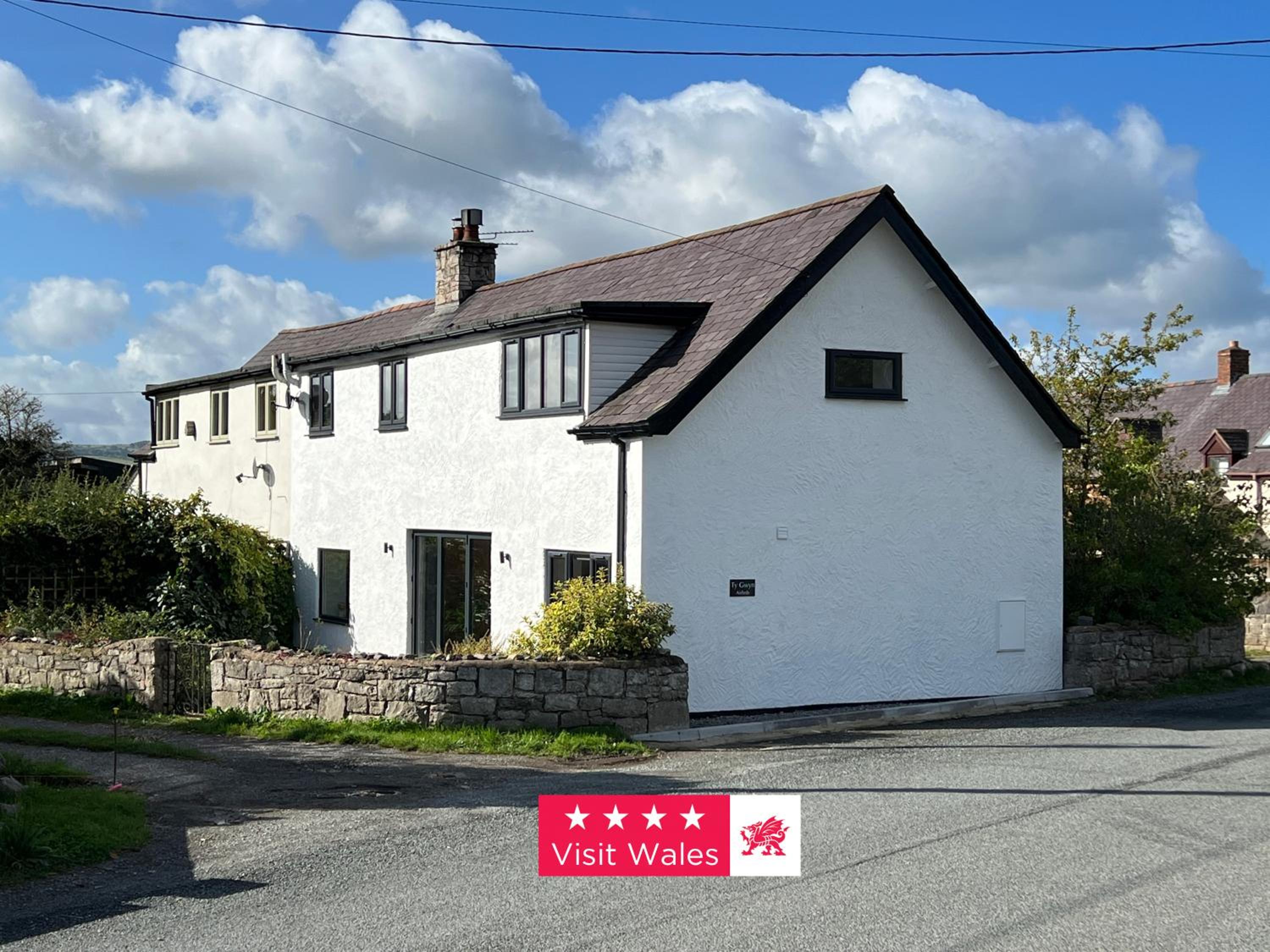 Ty Gwyn Holiday Cottage - Llanbedr Dyffryn Clwyd - Ruthin view 3