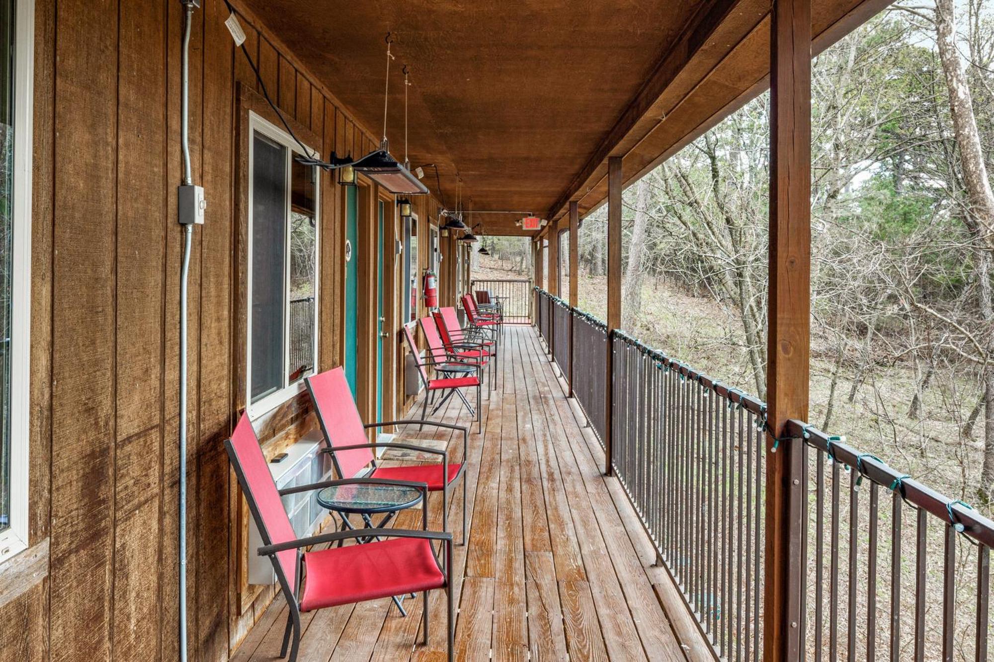 The Lookout Lodge