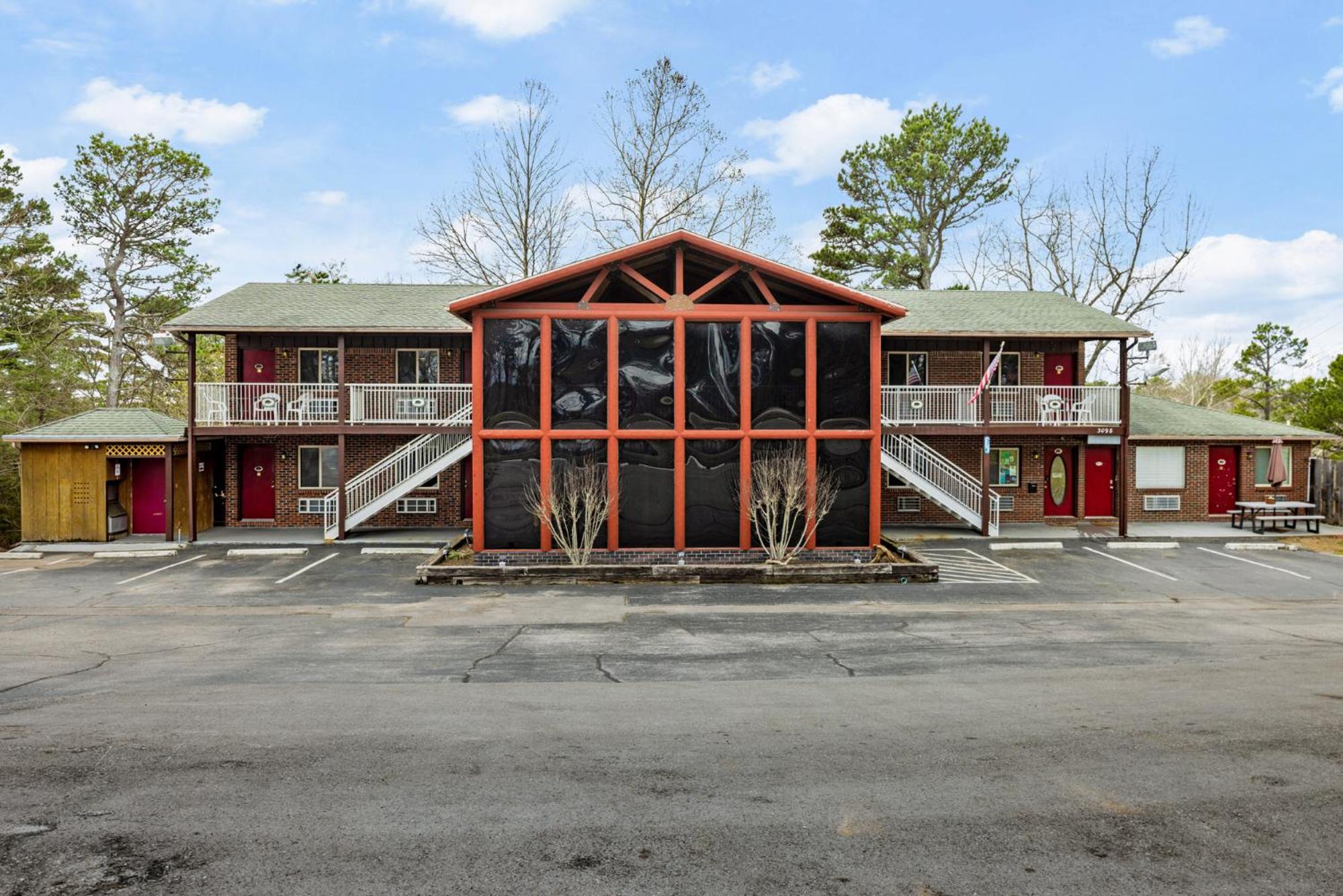 The Lookout Lodge