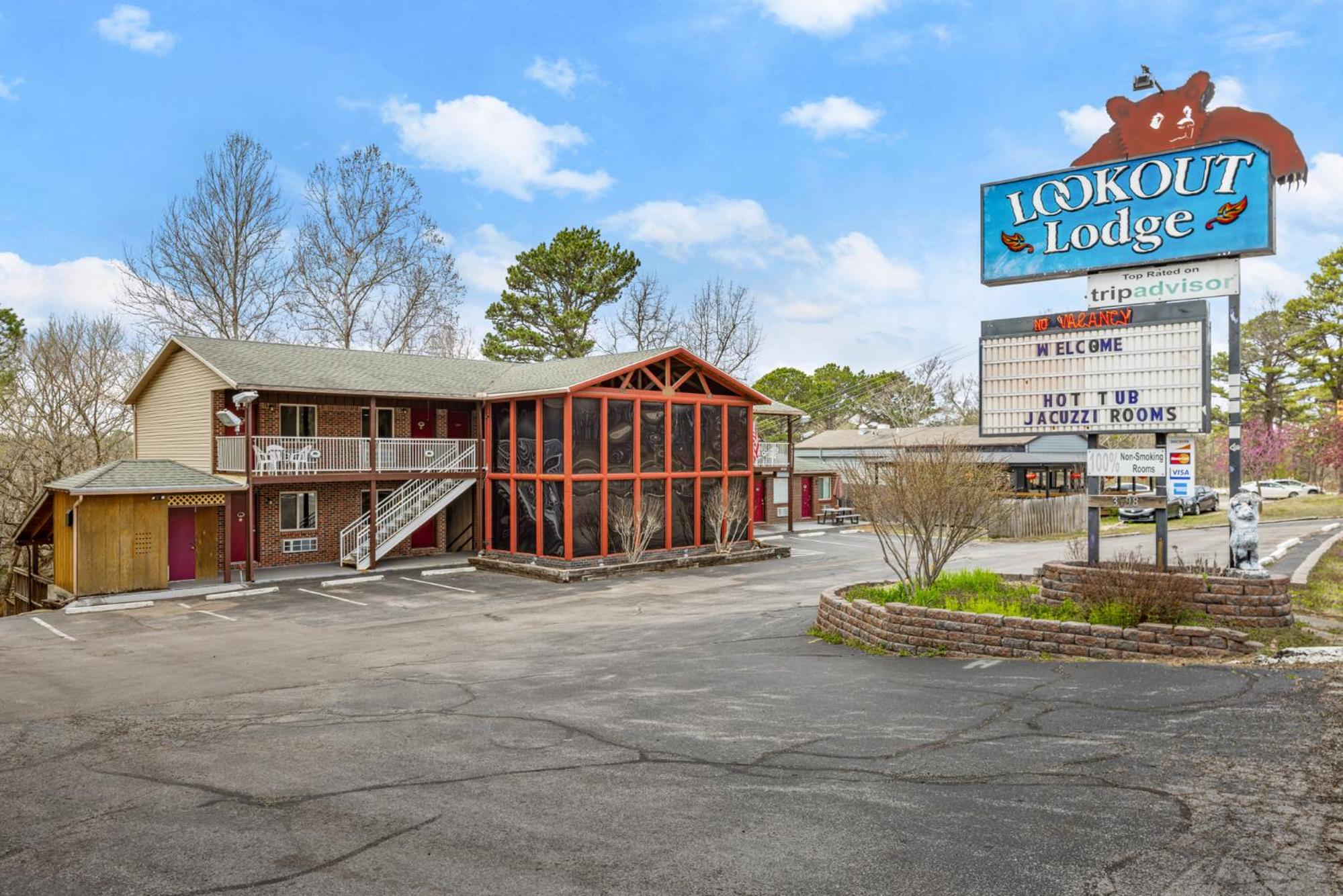 The Lookout Lodge
