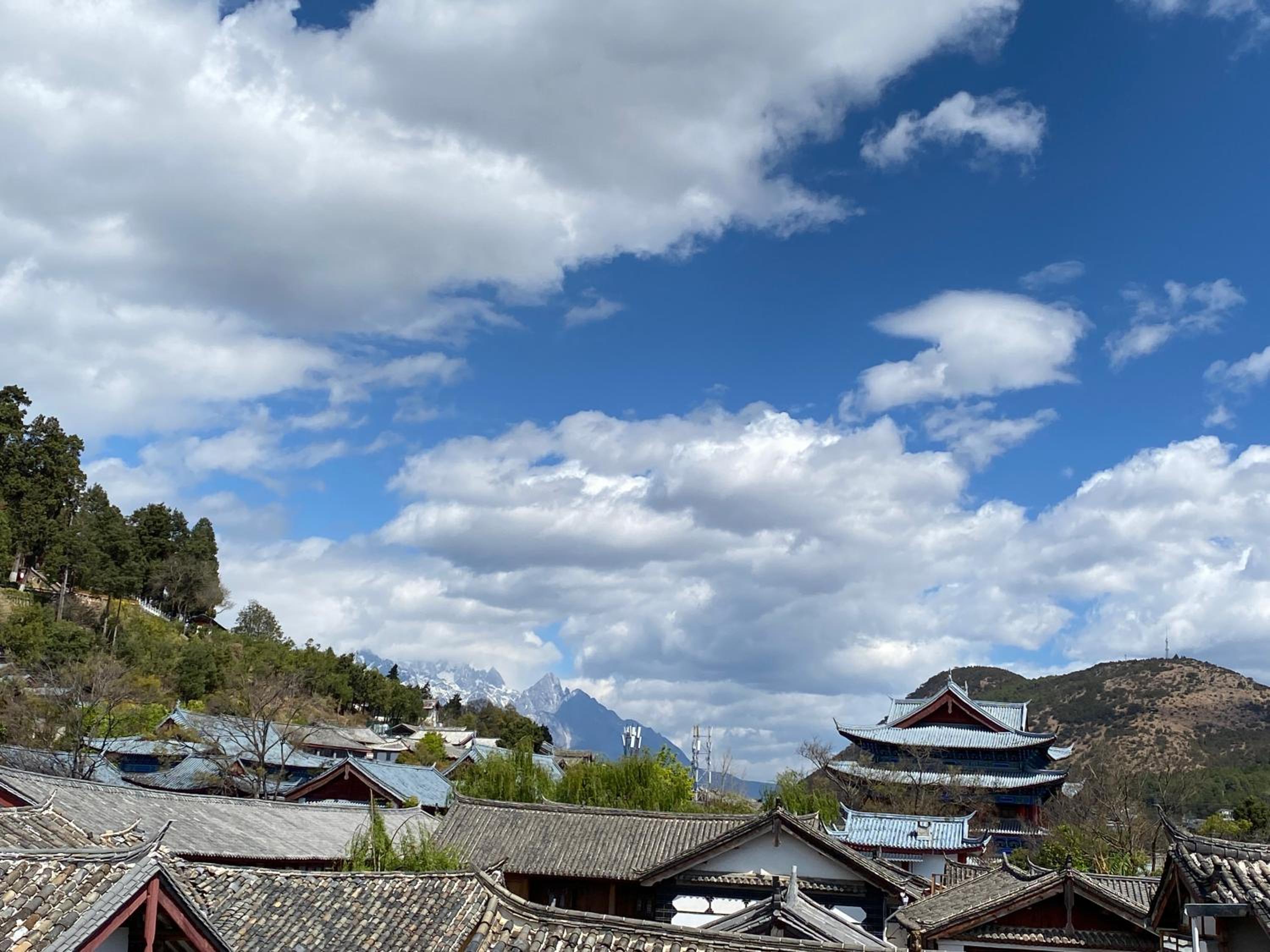 Lijiang Old Town Meiliju View Inn