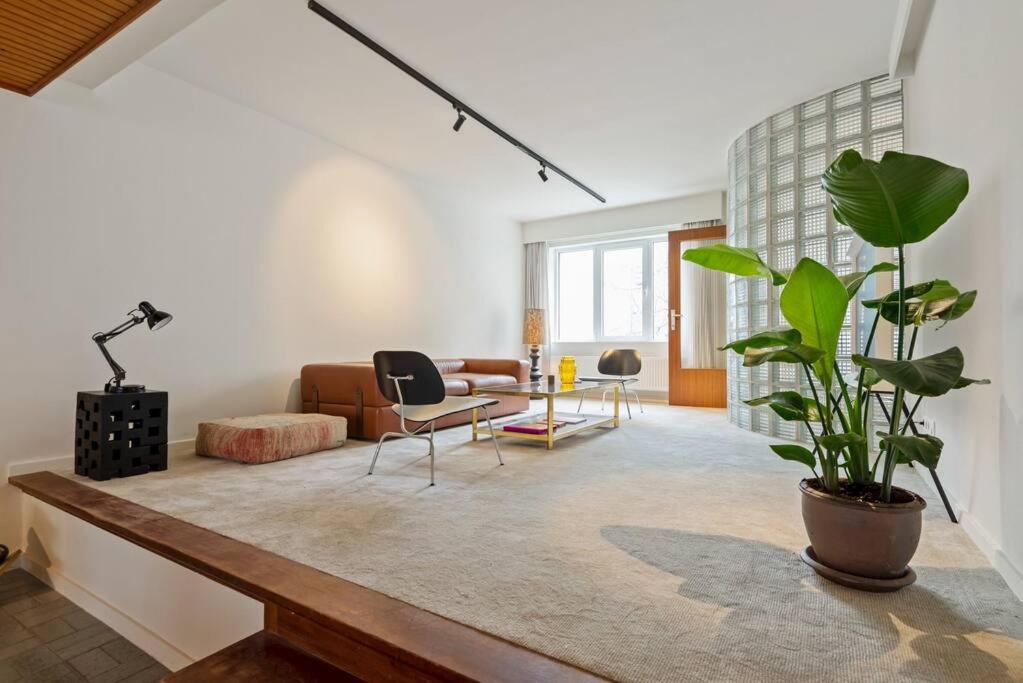 Ramón Studio
