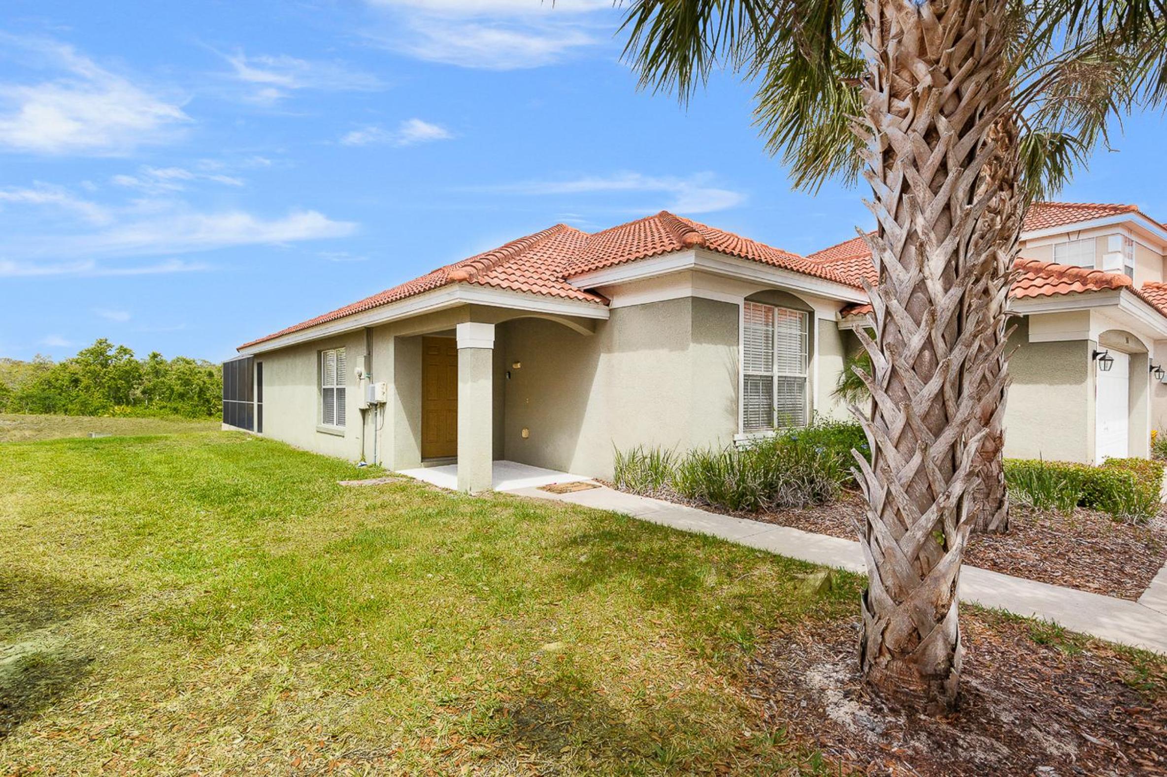 Disney area, private pool, spa, Wi-Fi, pool table, air hockey, playground, gated community view 4