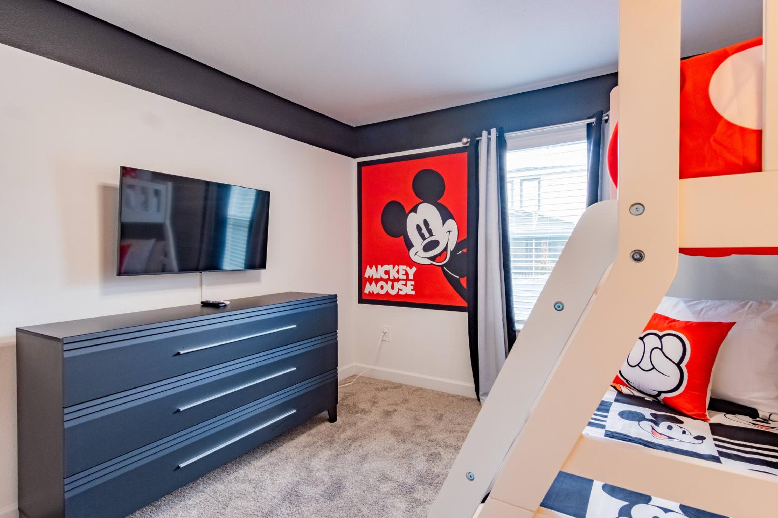 Special 4bedroom TH w-private pool next to Disney view 3