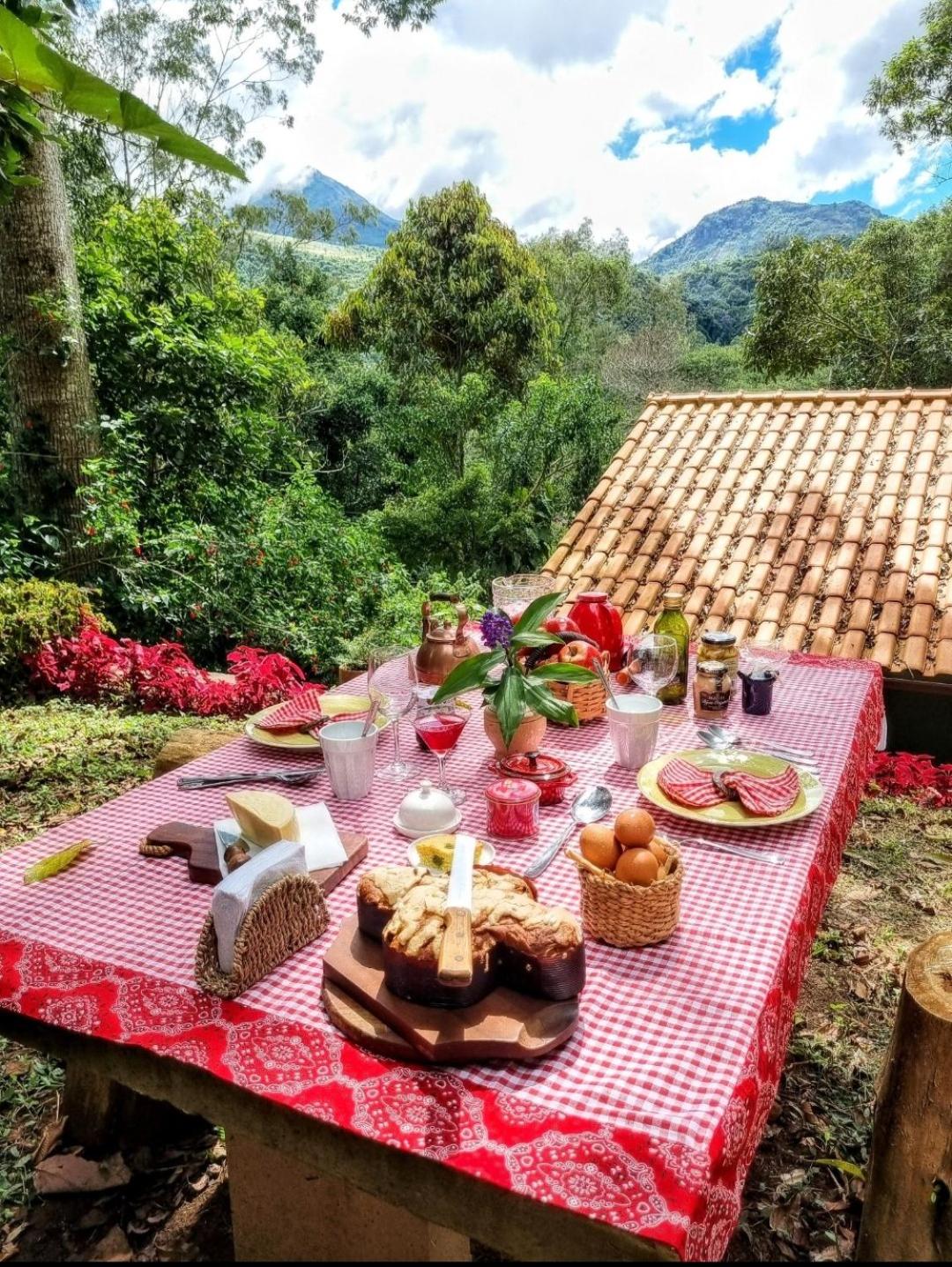 Pousada Pinati