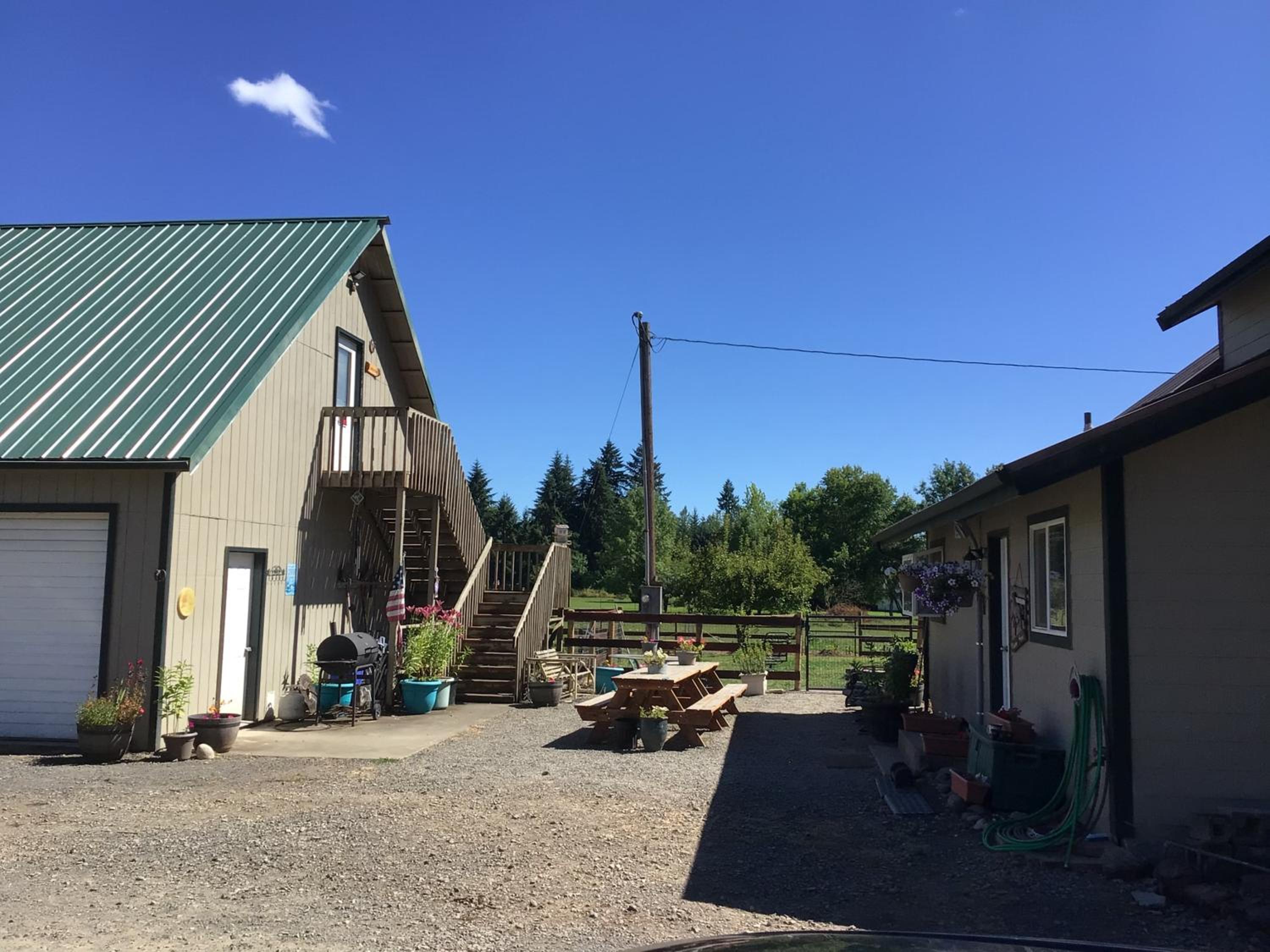 3G Farms Studio view 2