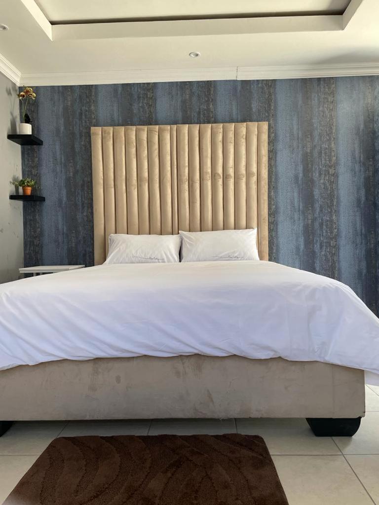 Yello guest house, photo 31
