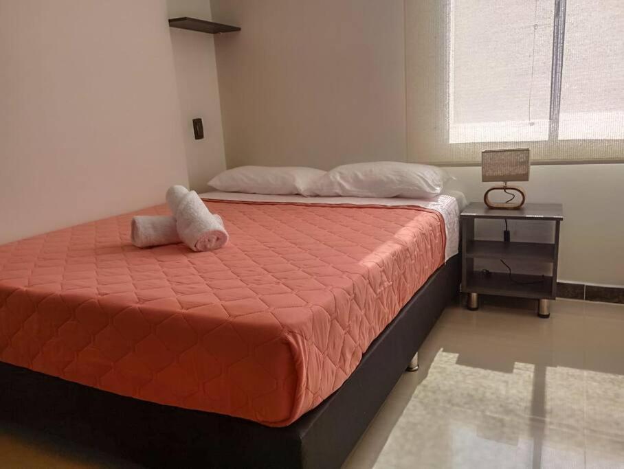 RentalsOP AN01 Apto cerca al lleras con balcon y piscina climatizada, cerca a provenza, ubicado min del aeropuerto