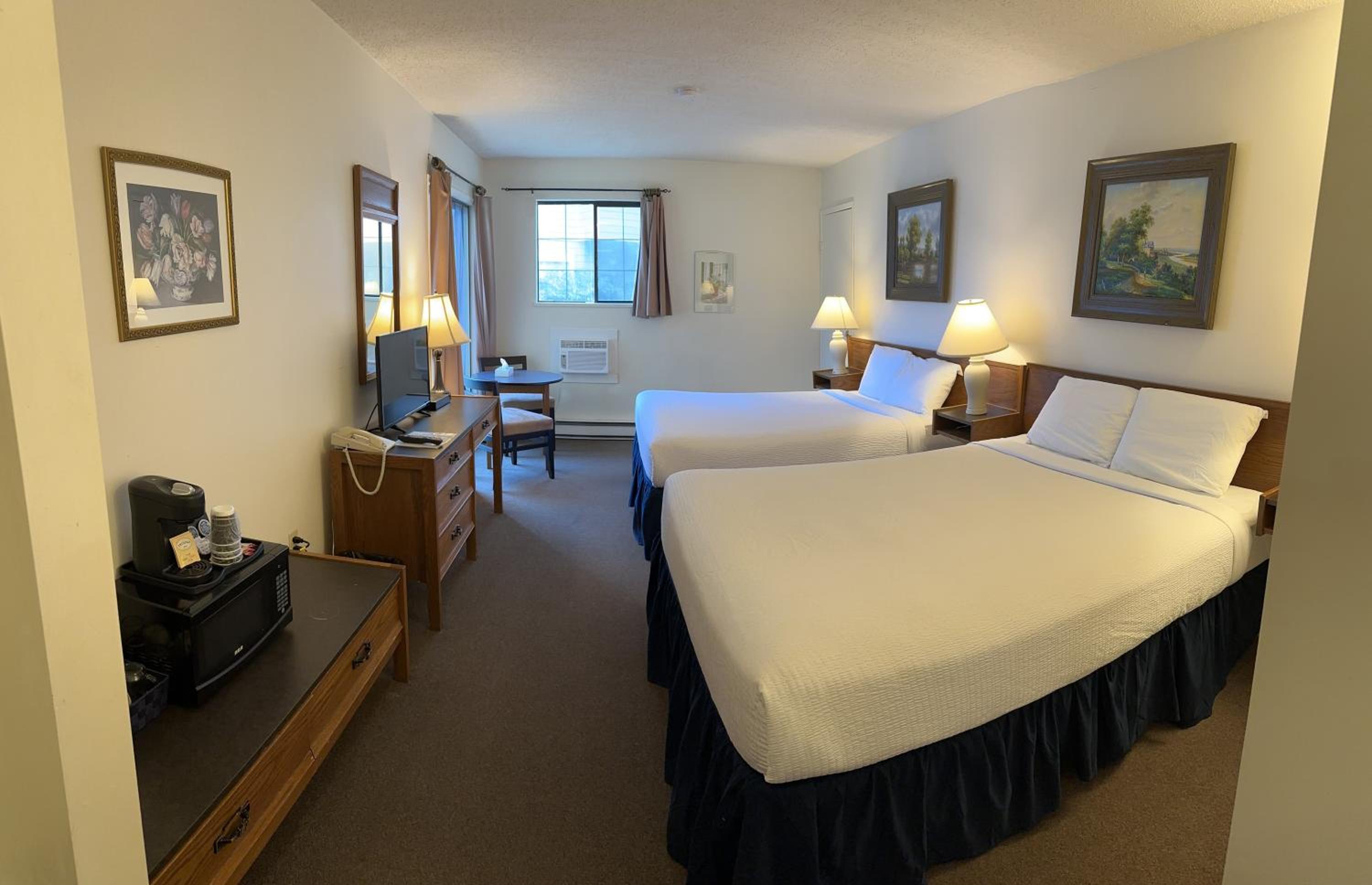 Wessex Inn By The Sea