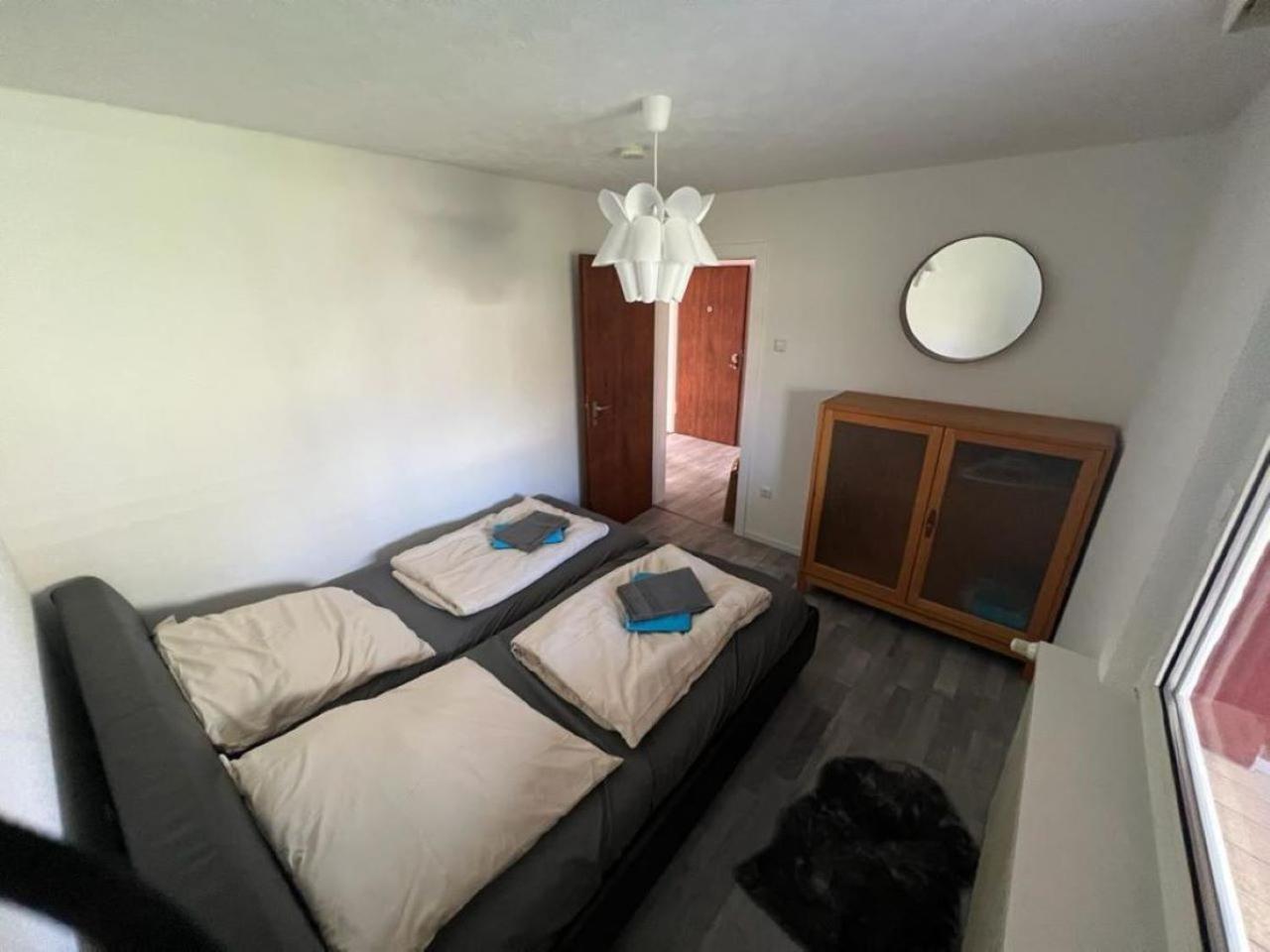 Cozy villa with garden, balcony and parking area in Düsseldorf