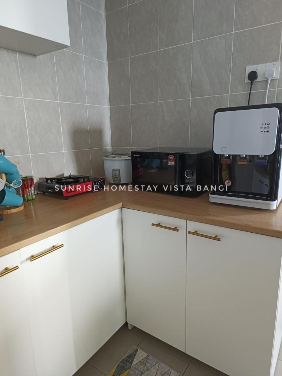 Sunrise Homestay Vista Bangi photo 3