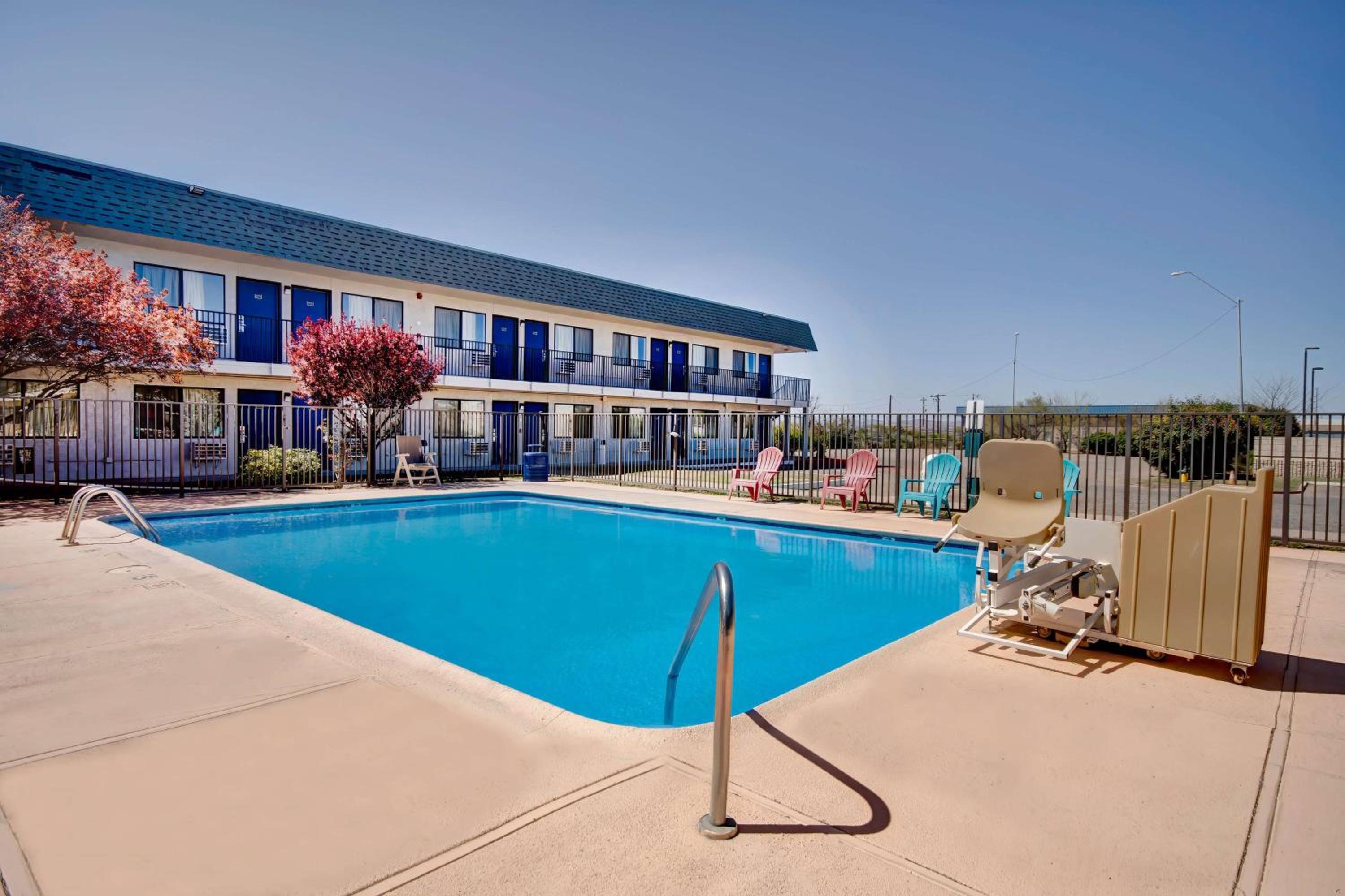 Motel 6-Douglas, AZ
