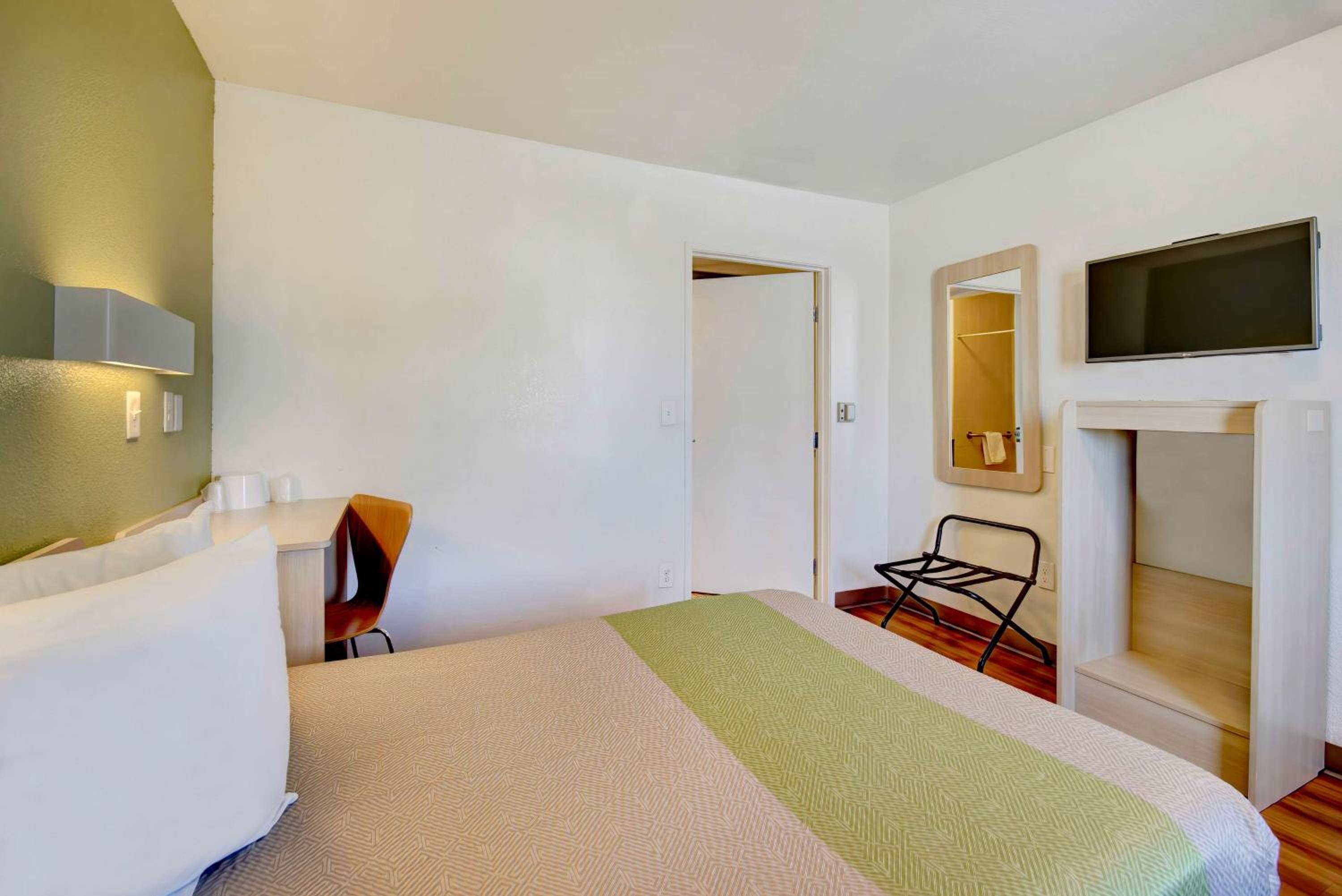 Motel 6-Douglas, AZ