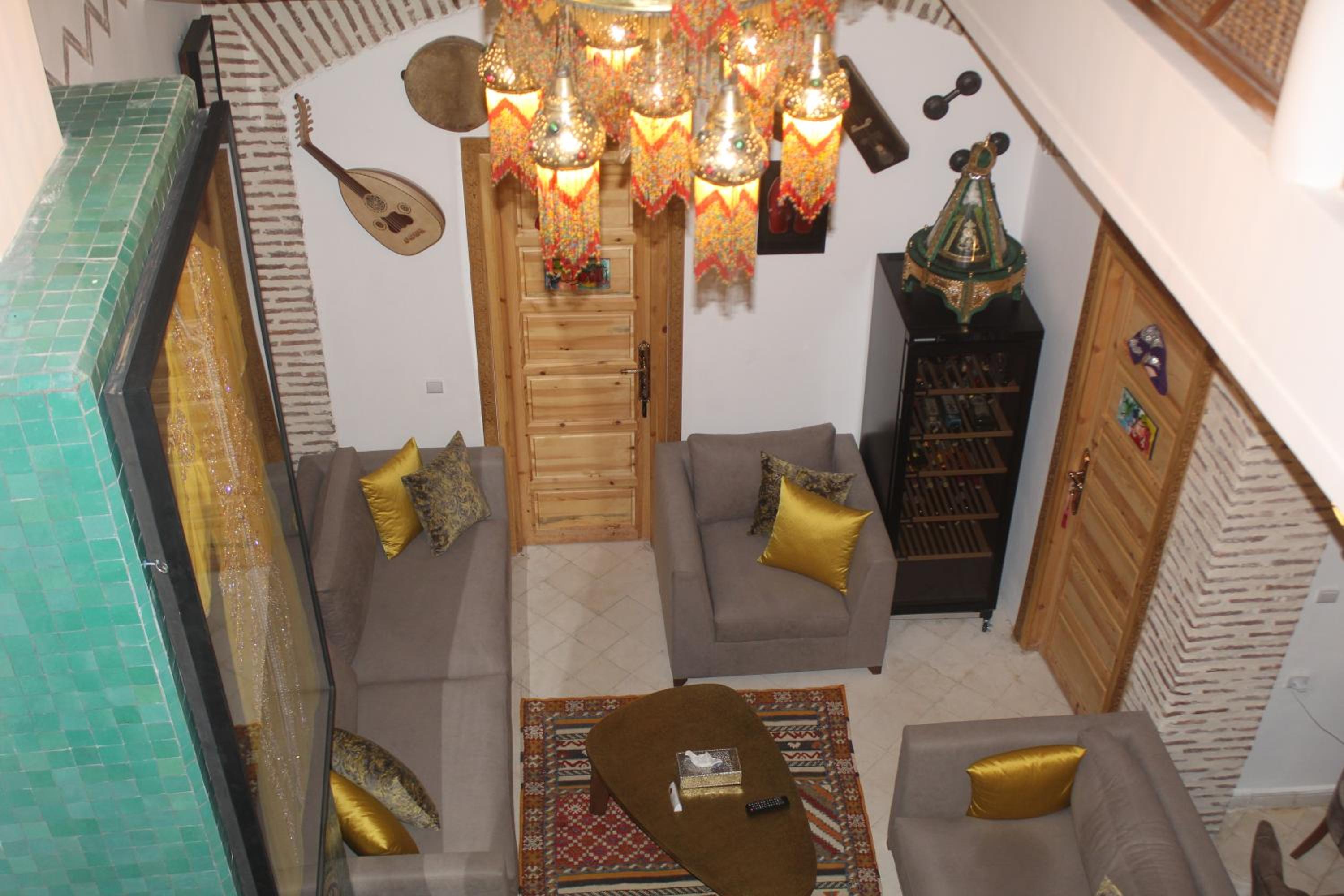 lounge