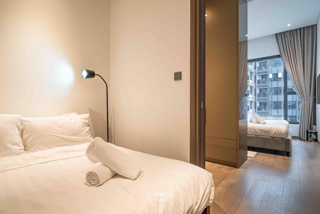 De Lux MarQ, 2 bedrooms at Central Dist 1, Pool,Gym