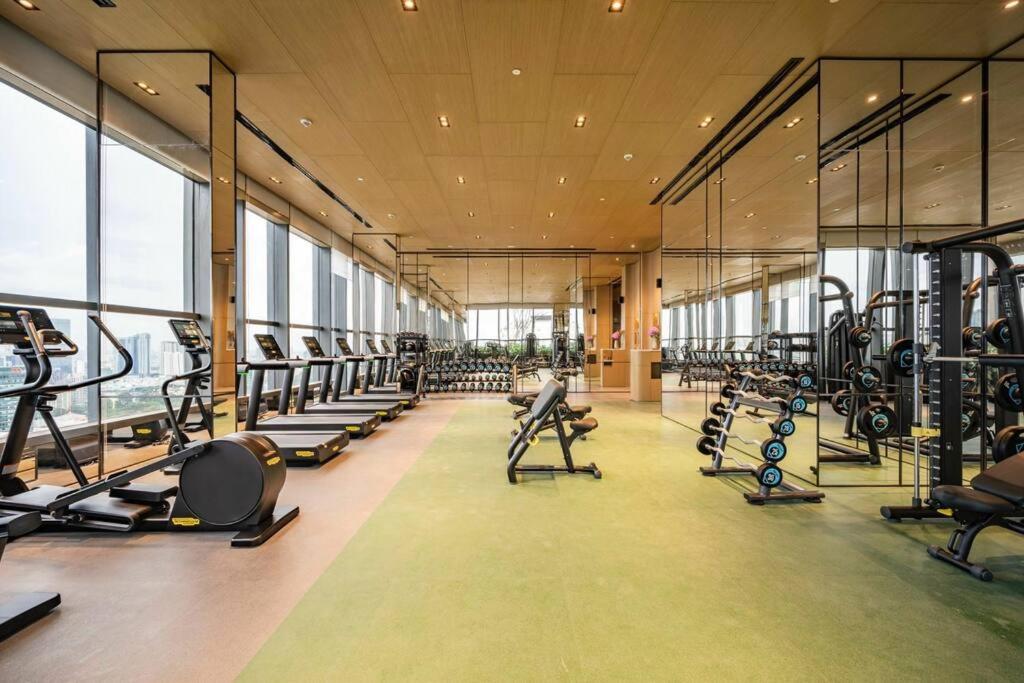 De Lux MarQ, 2 bedrooms at Central Dist 1, Pool,Gym