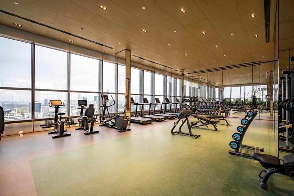 De Lux MarQ, 2 bedrooms at Central Dist 1, Pool,Gym