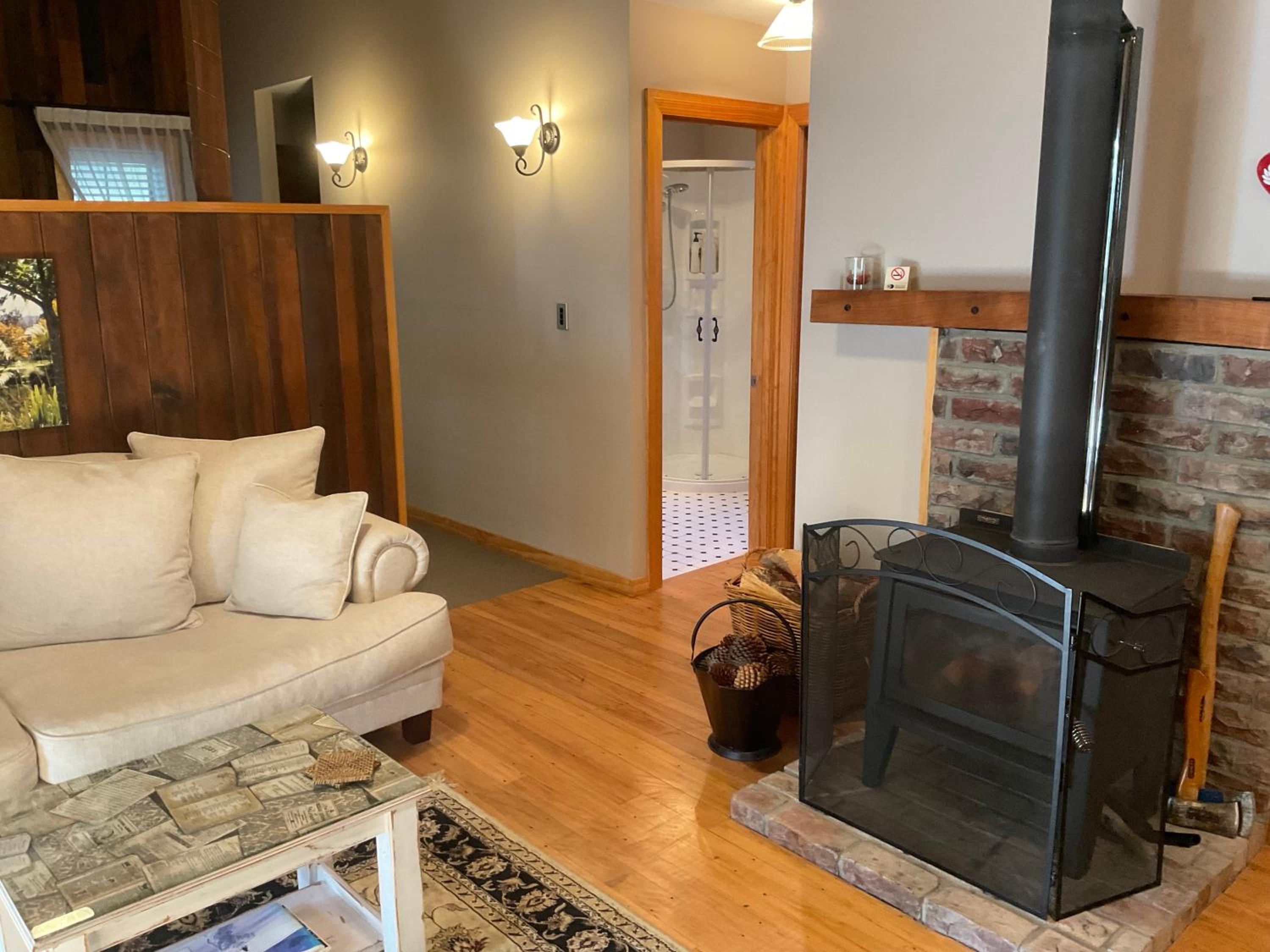 Real Romance Cottage view 5