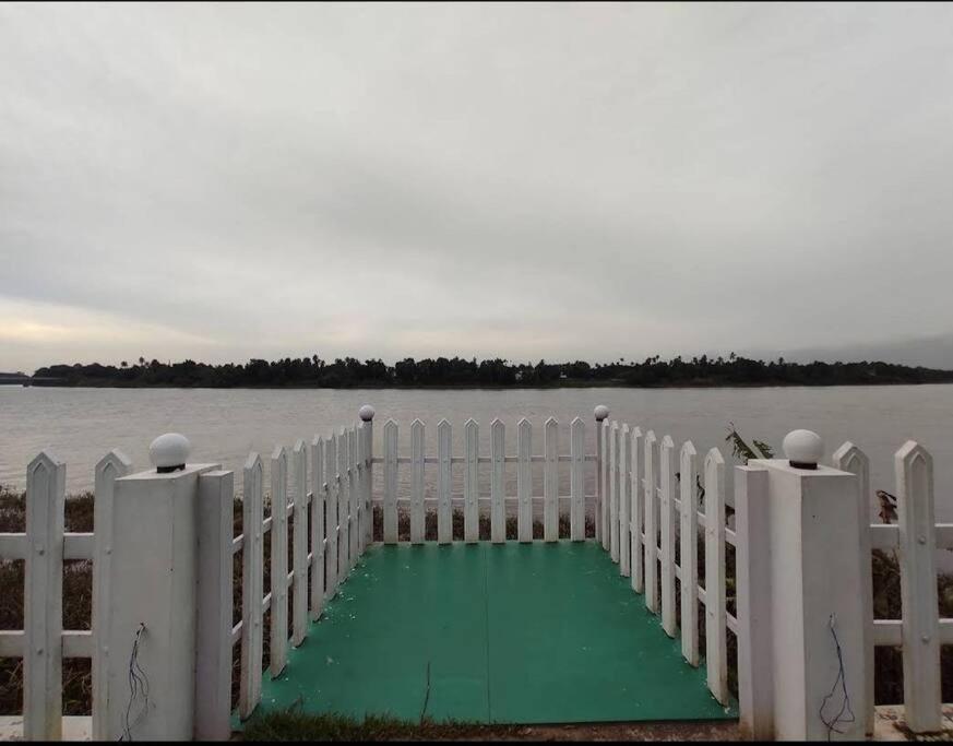 Periyar River front Villa near kochi Airport Aluva view 3