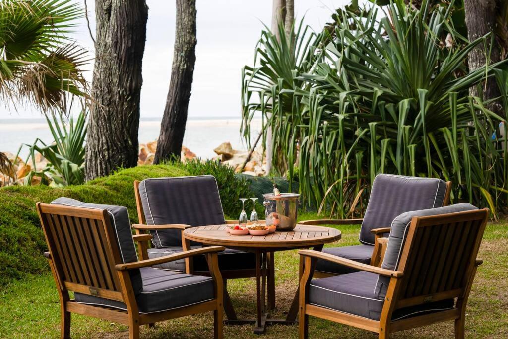 Norm's Place + Waterfront House + Beachfront