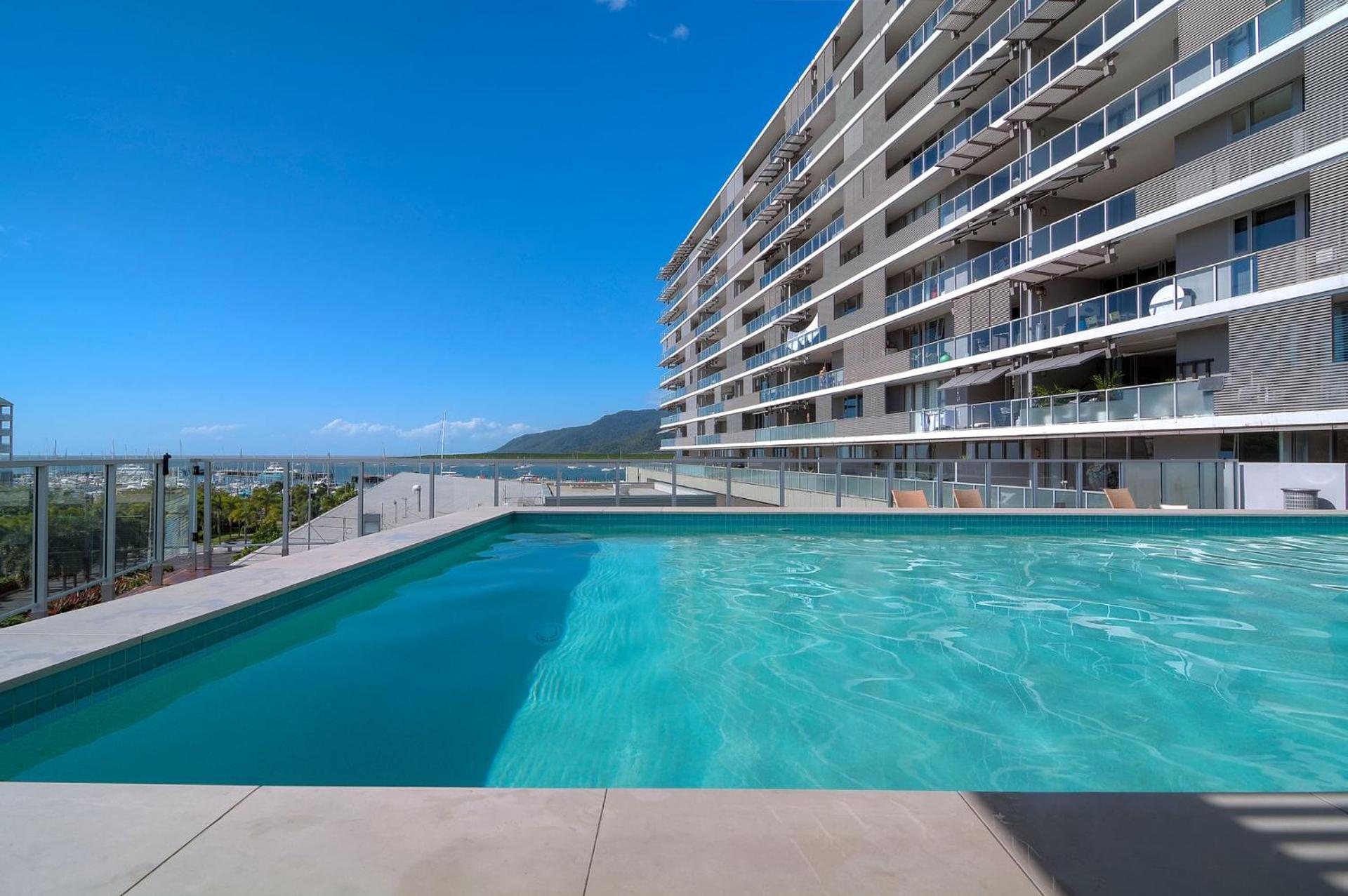 Belle Escapes 703 Harbour Lights Cairns Apartment with water views